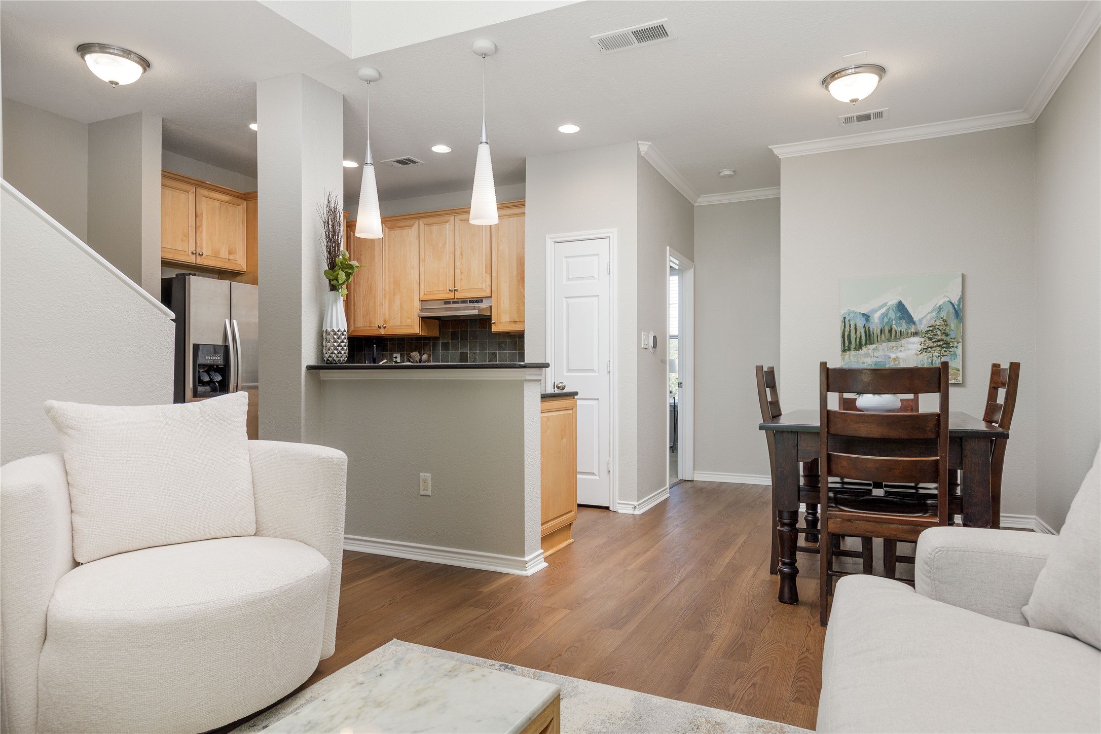 2104 Azure Pointe Richardson TX 75080
