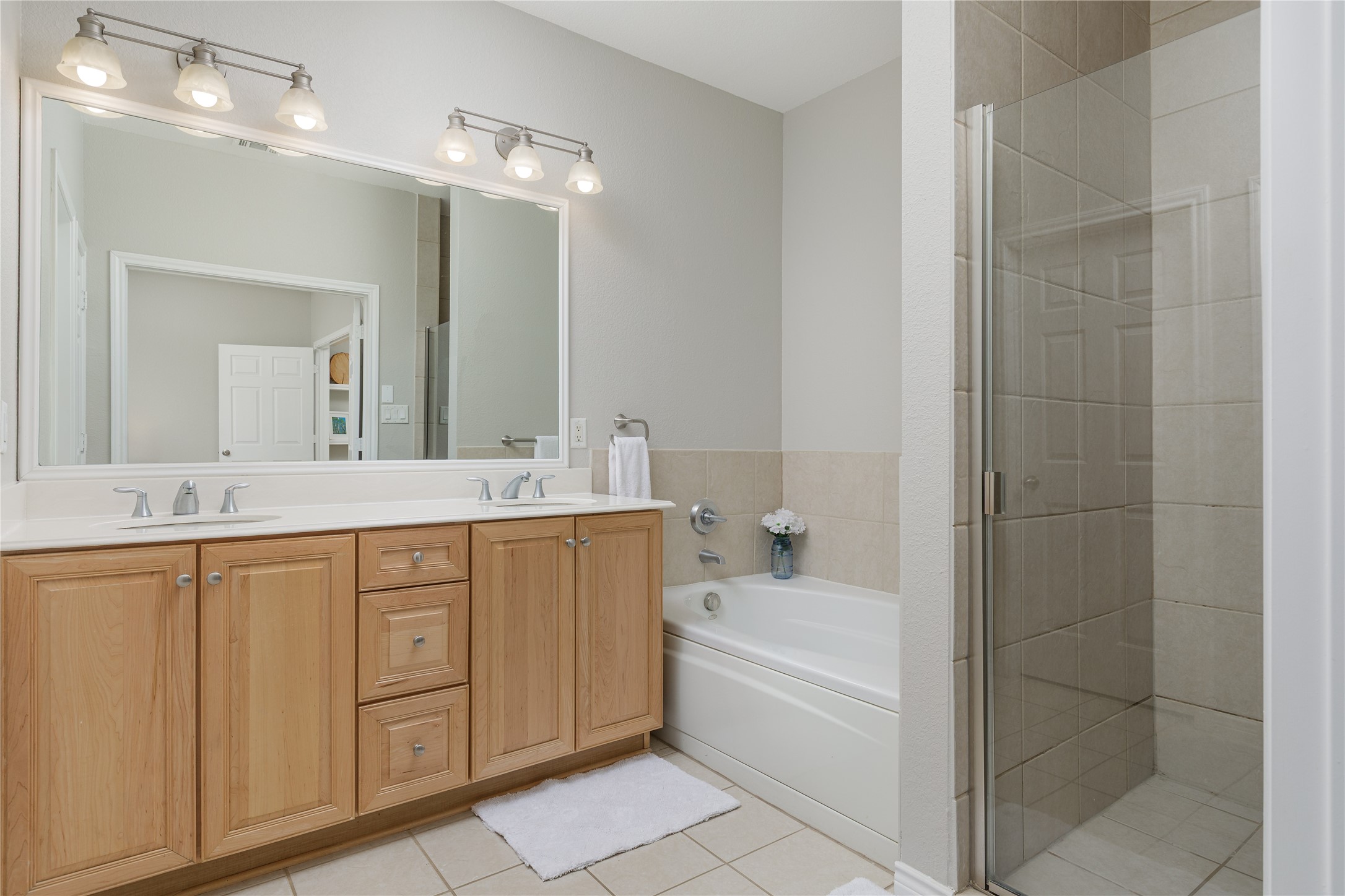 2104 Azure Pointe Richardson TX 75080