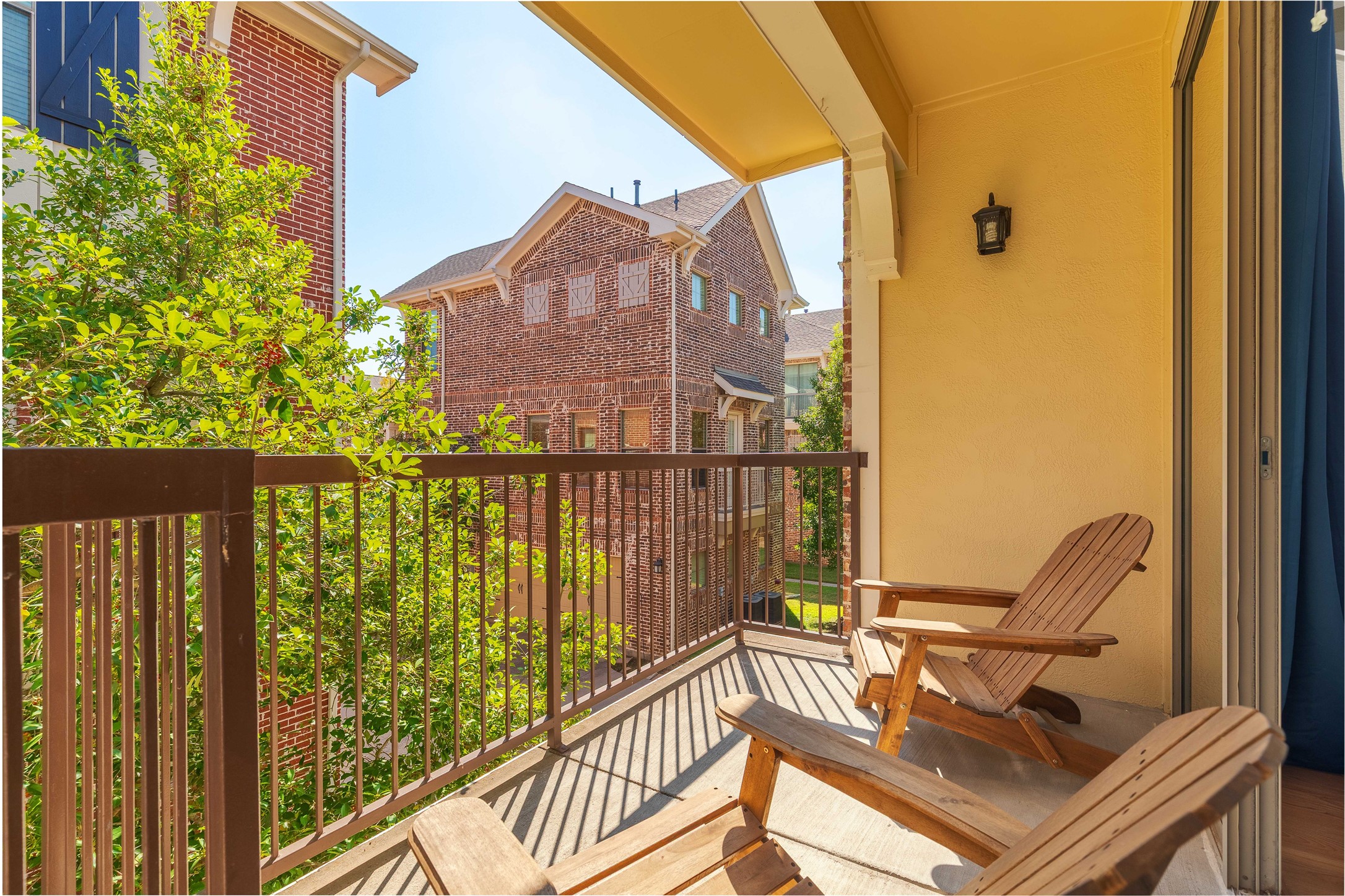 2104 Azure Pointe Richardson TX 75080