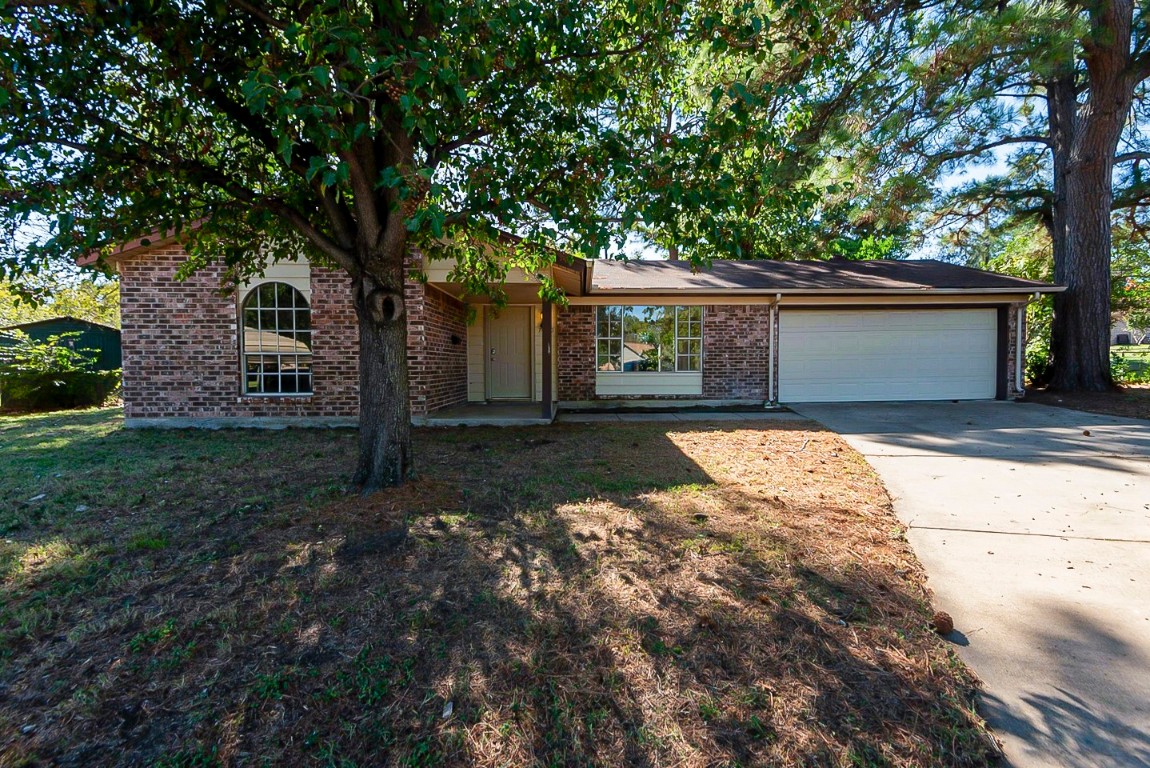 7050 Deewood Court Fort Worth TX 76112