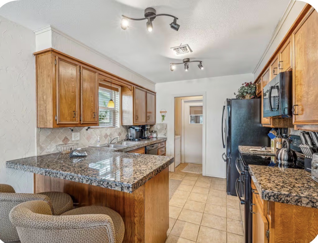 422 Granada Calle Court Granbury TX 76049