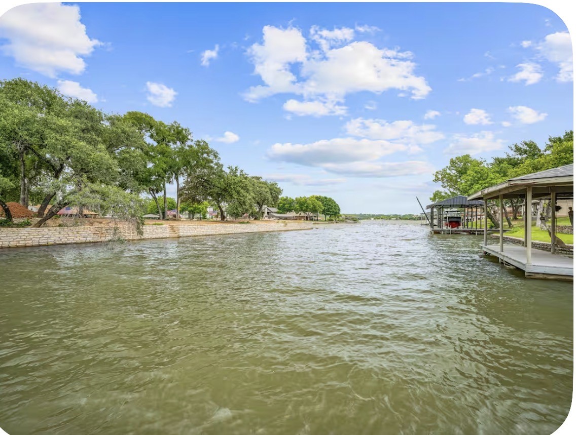 422 Granada Calle Court Granbury TX 76049