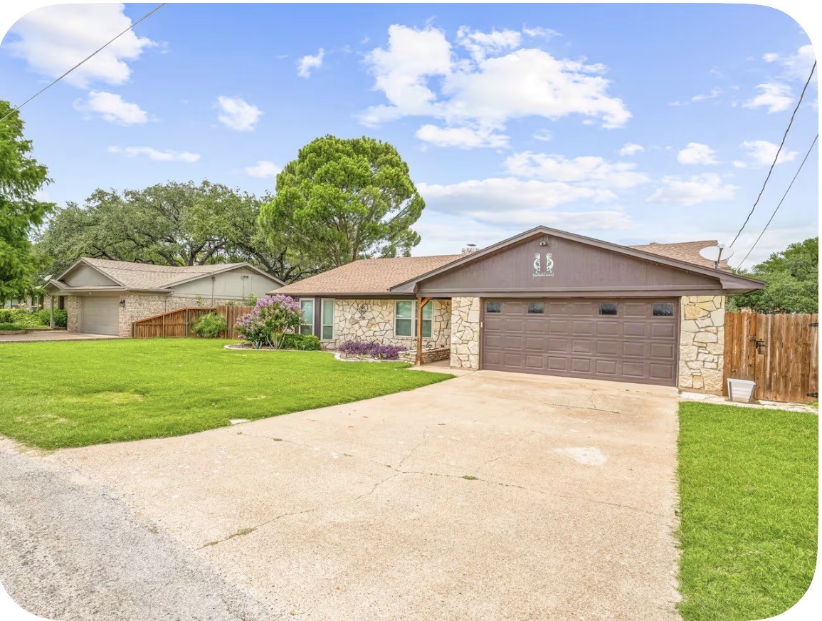 422 Granada Calle Court Granbury TX 76049