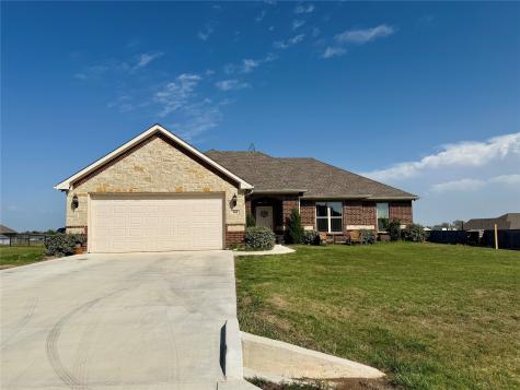 181 Walnut Street Paradise TX 76073