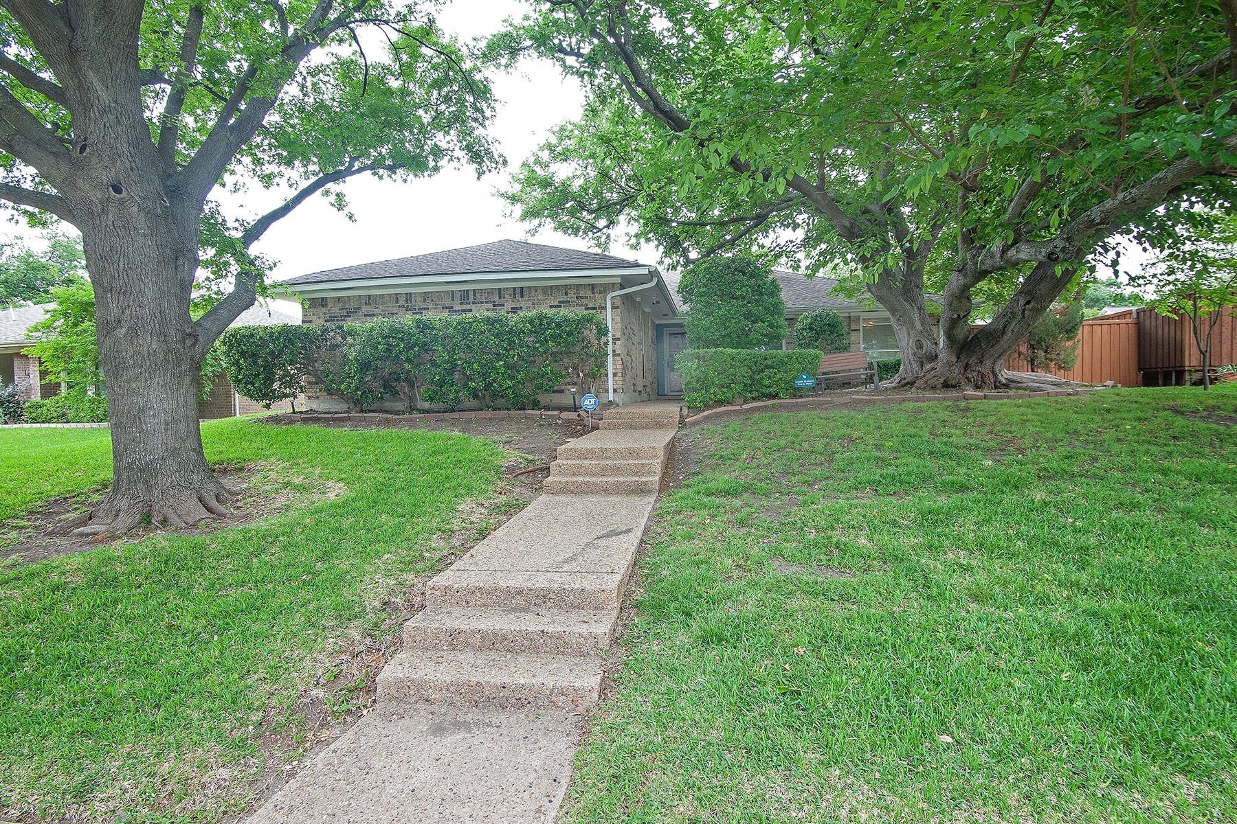 1912 Knob Hill Drive Plano TX 75023