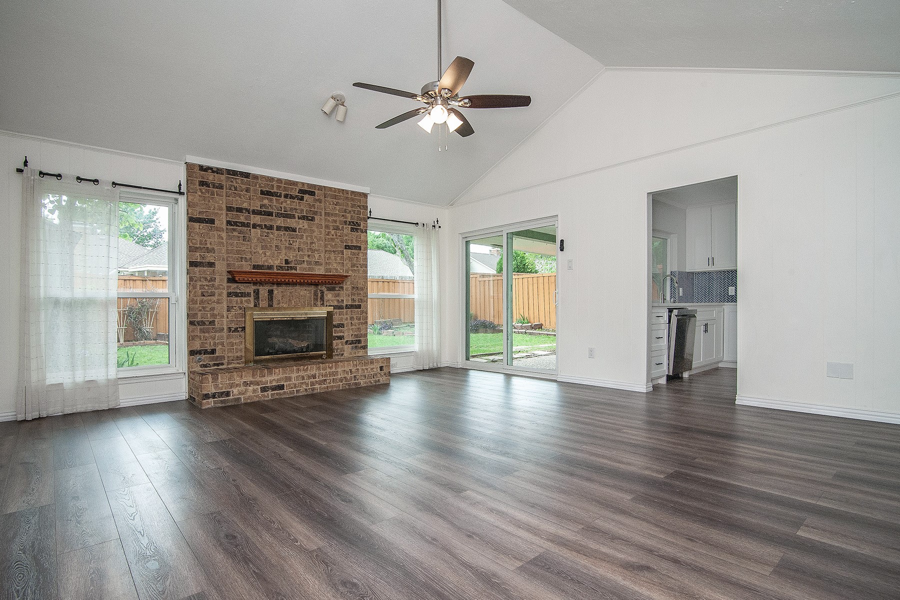 1912 Knob Hill Drive Plano TX 75023