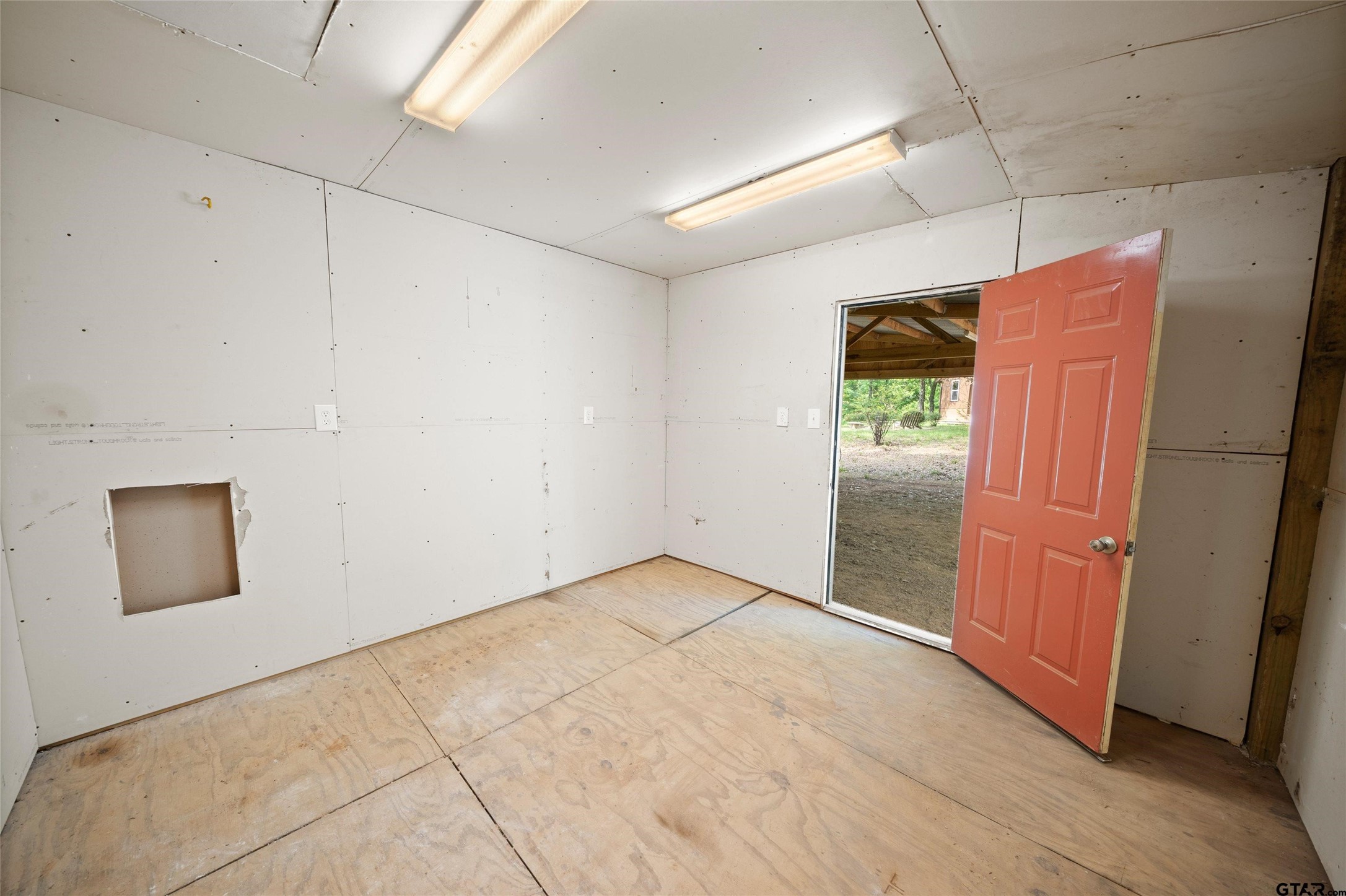 412 Vz County Road 4505 Ben Wheeler TX 75754