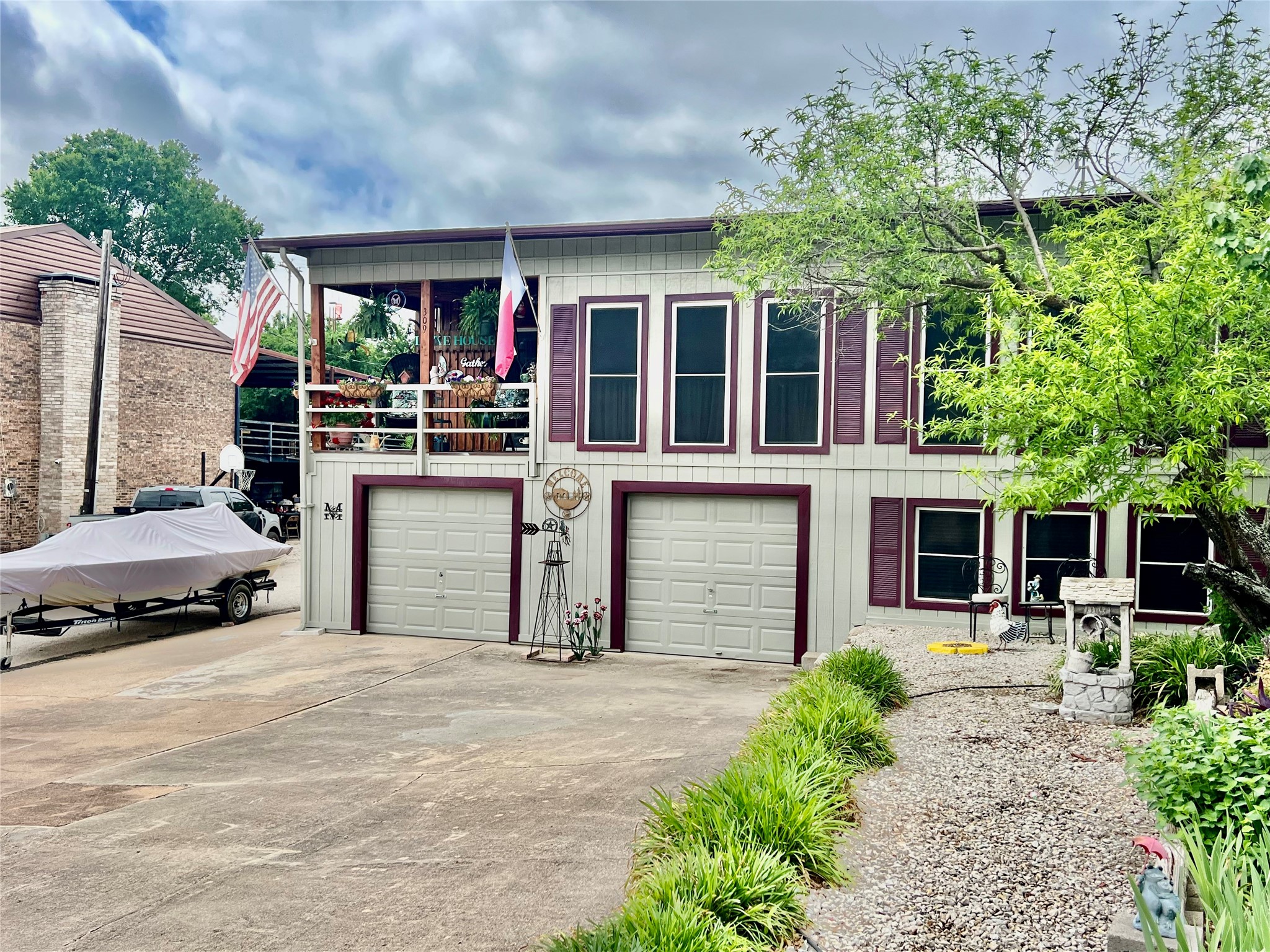 309 Broken Arrow Comanche TX 76442