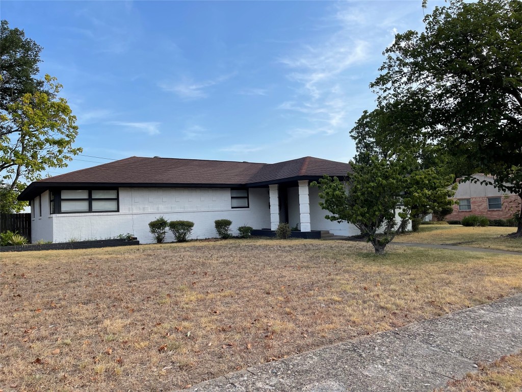 1346 Gregory Drive Dallas TX 75232