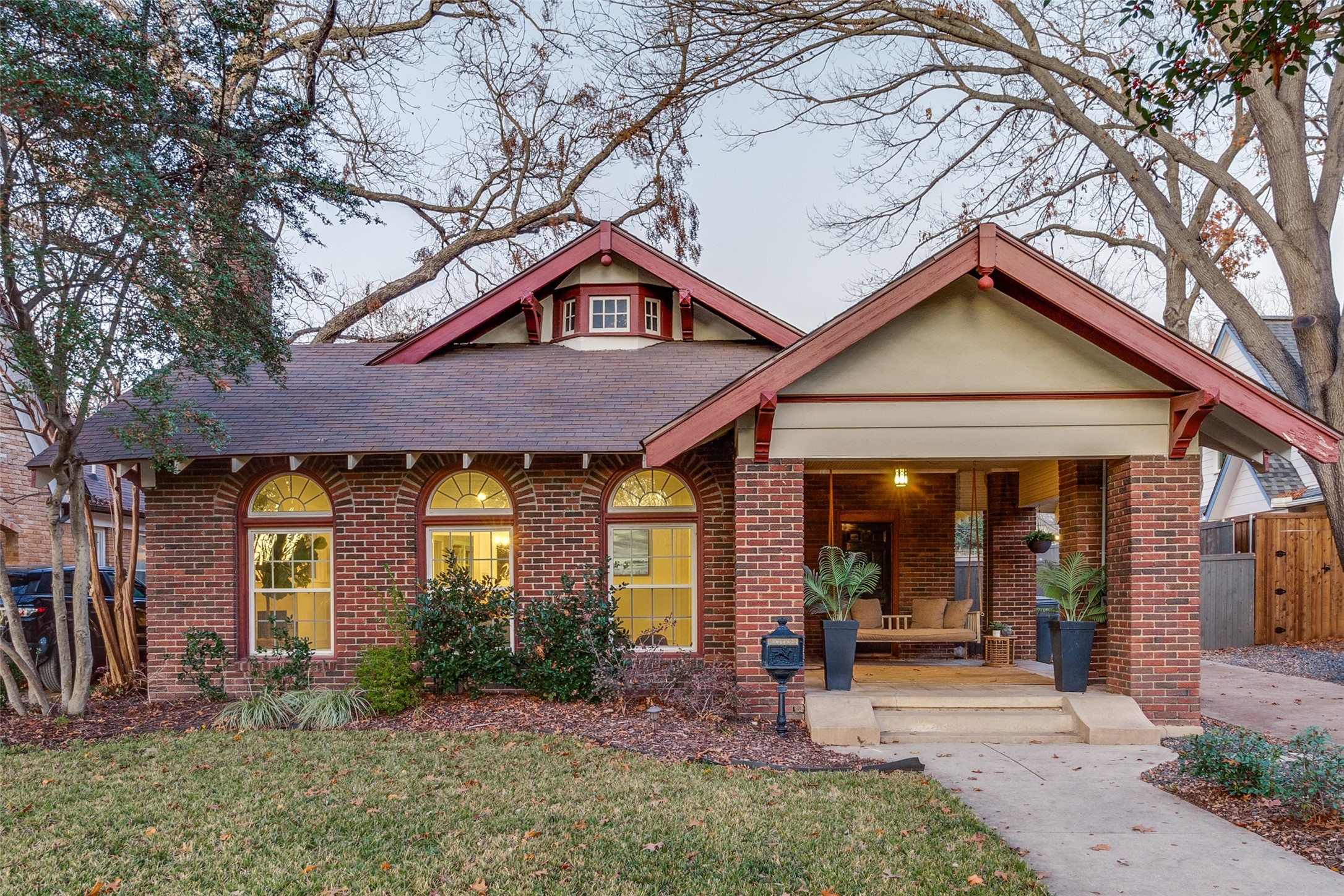726 Ridgeway Street Dallas TX 75214