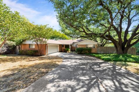 1613 Versailles Road Fort Worth TX 76116