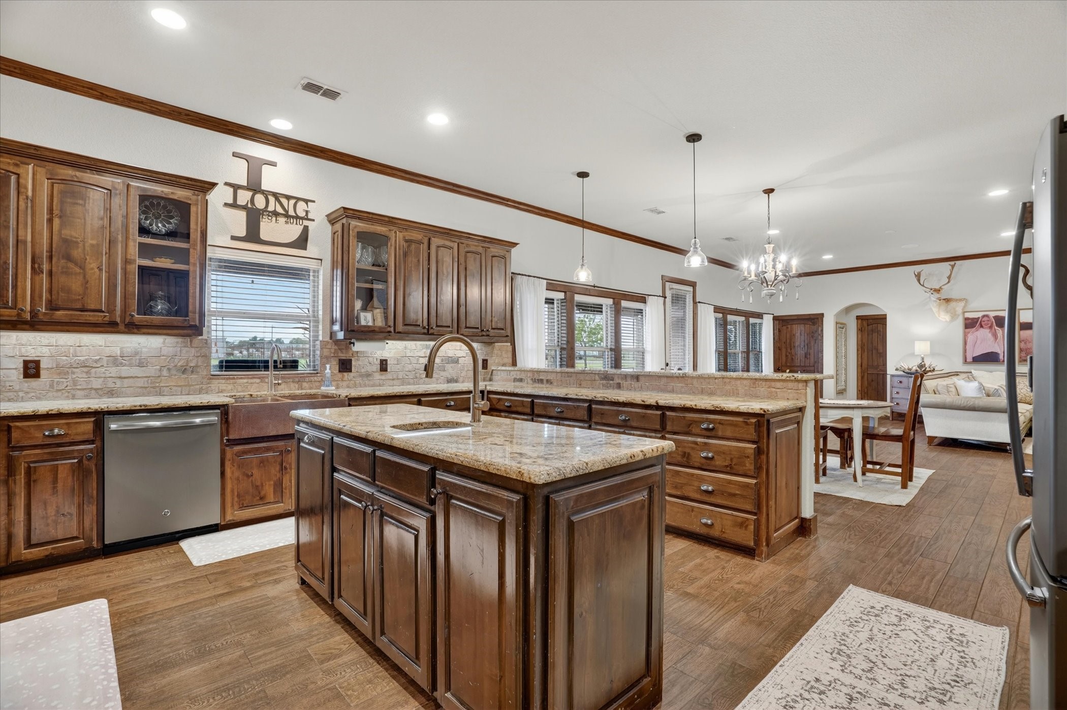 19001 N County Line Road Ponder TX 76259