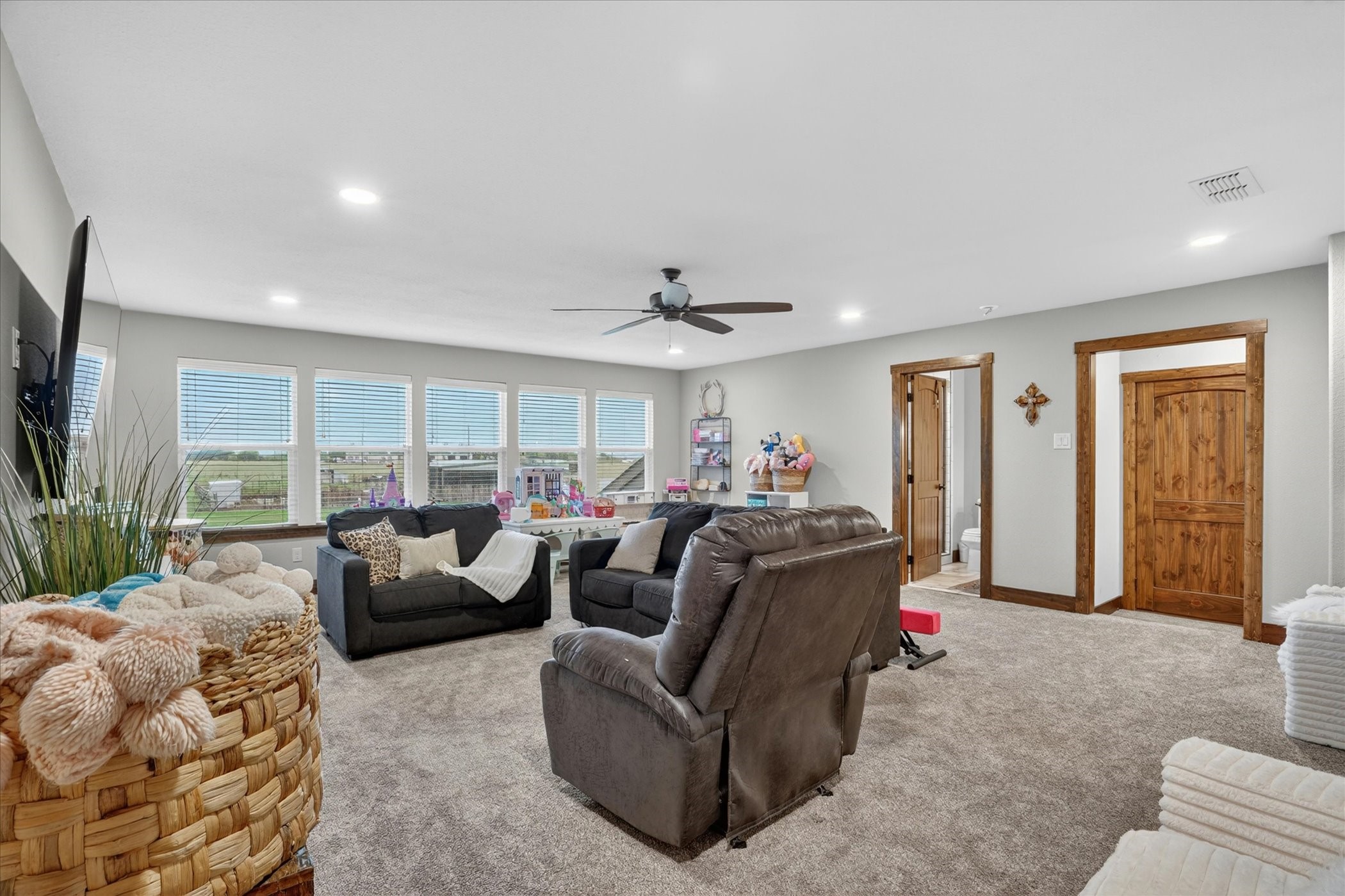 19001 N County Line Road Ponder TX 76259