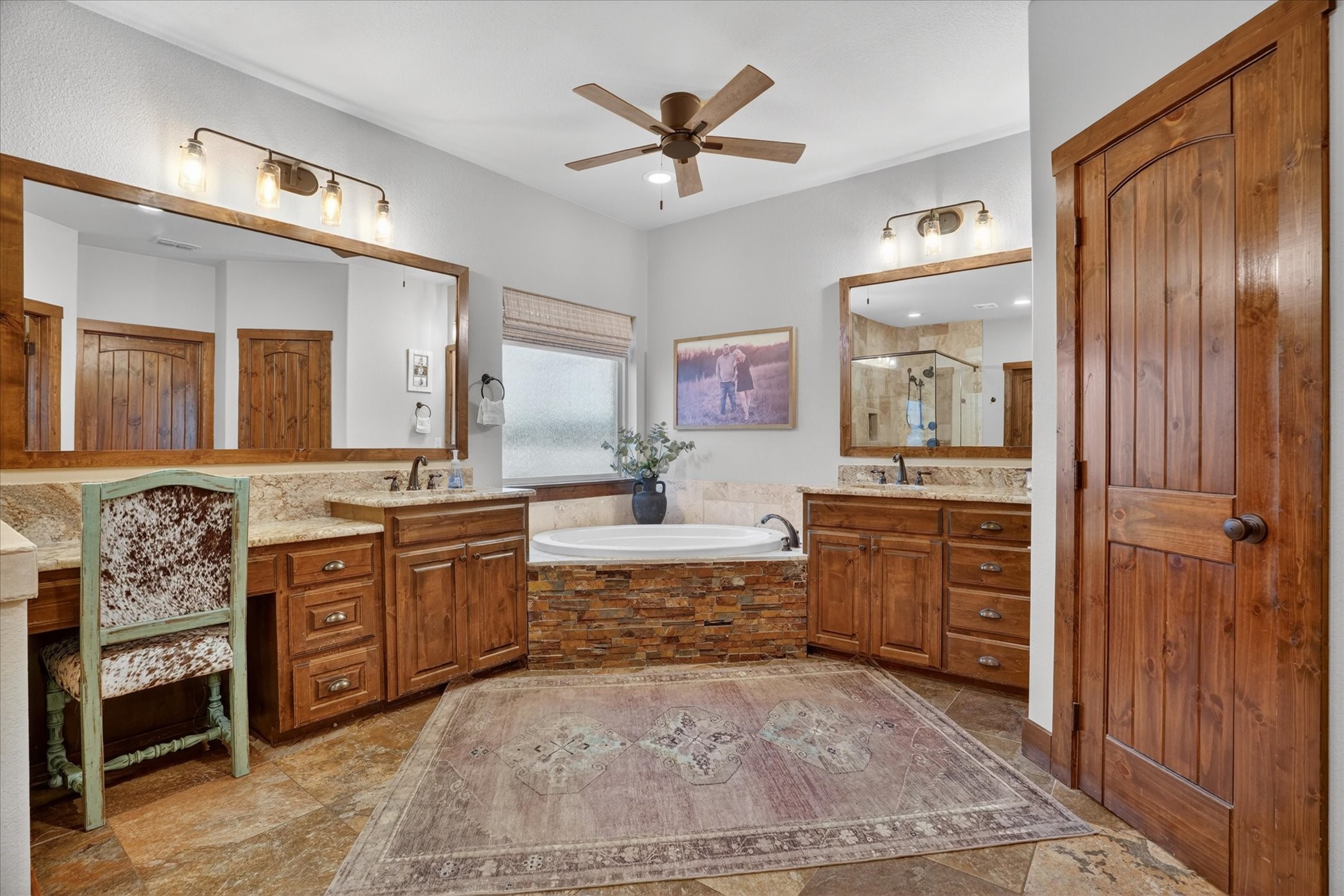 19001 N County Line Road Ponder TX 76259