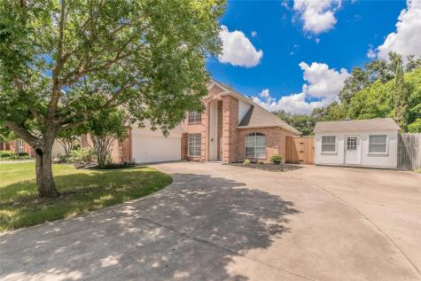 2410 Roundtable Court Grand Prairie TX 75050