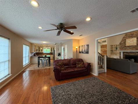 2559 Blackberry Drive Richardson TX 75082