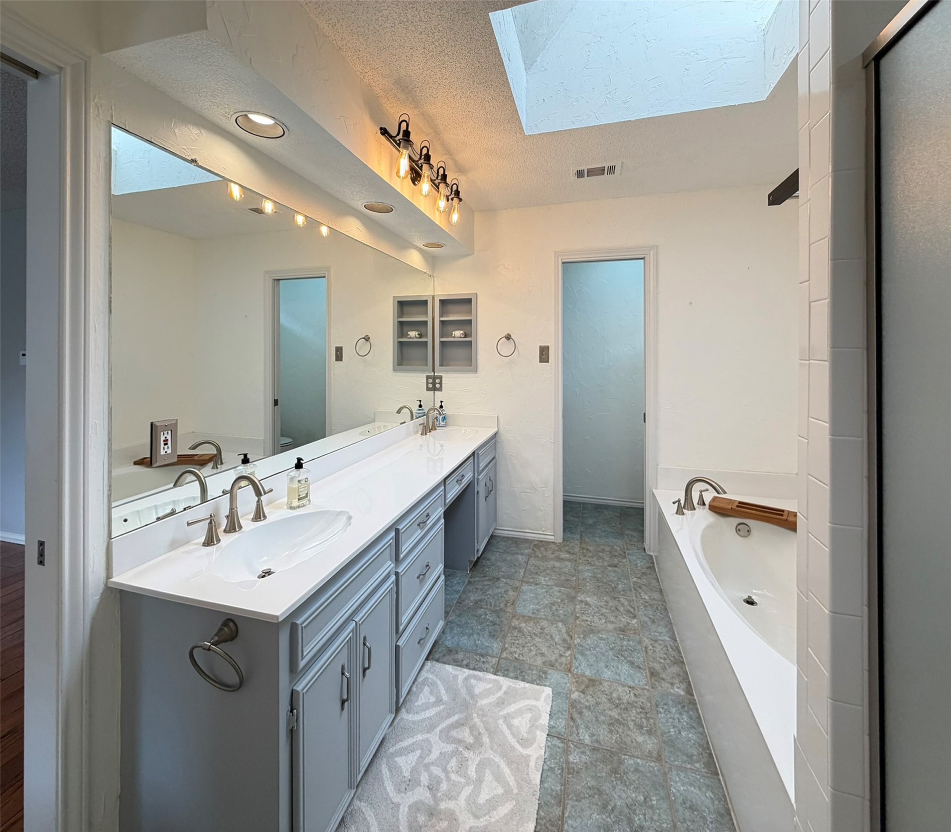 2559 Blackberry Drive Richardson TX 75082