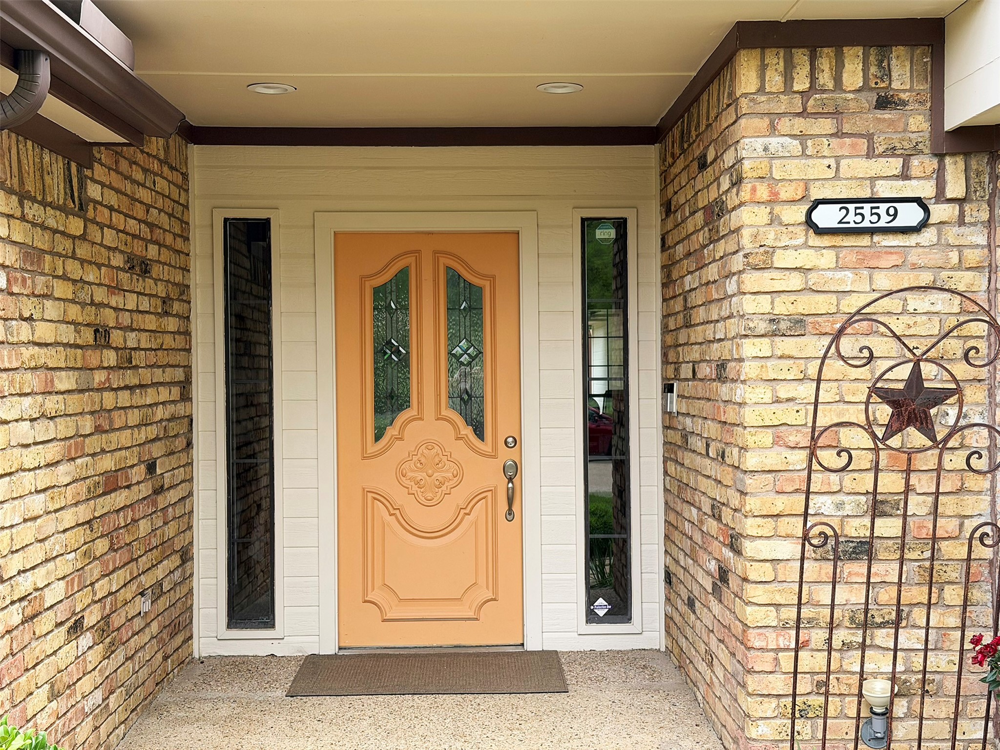 2559 Blackberry Drive Richardson TX 75082