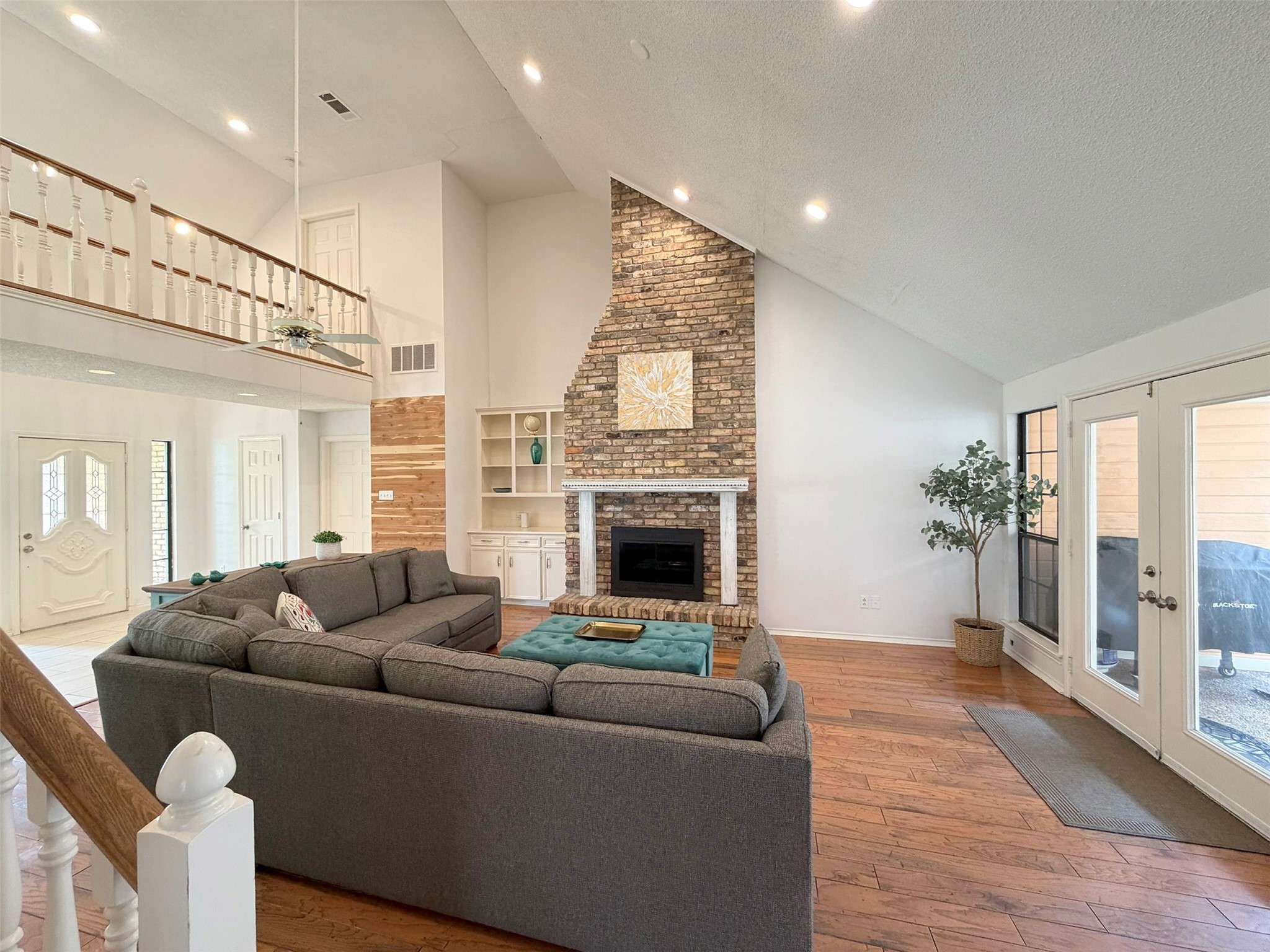 2559 Blackberry Drive Richardson TX 75082