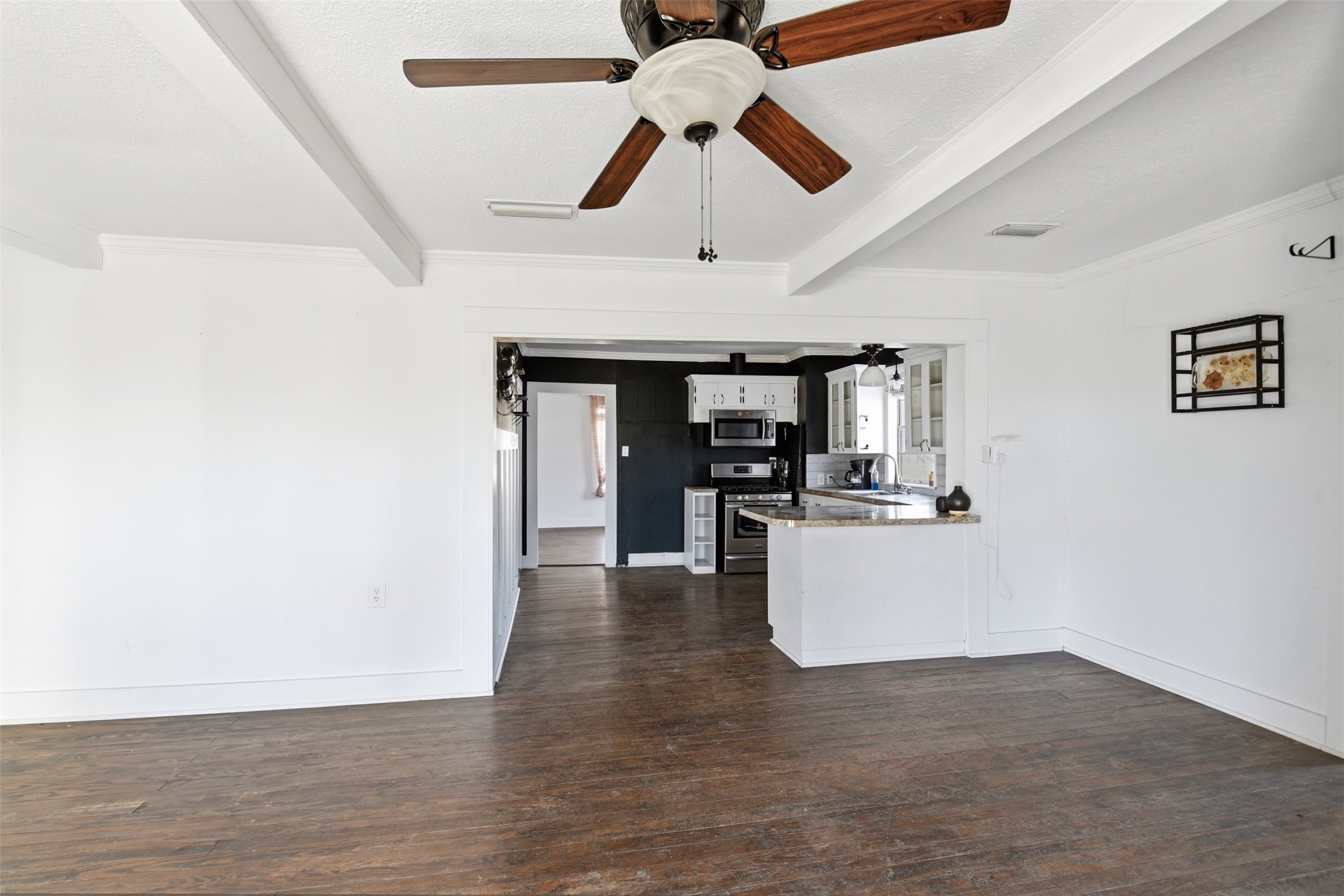 503 S Pearl Street Trenton TX 75490