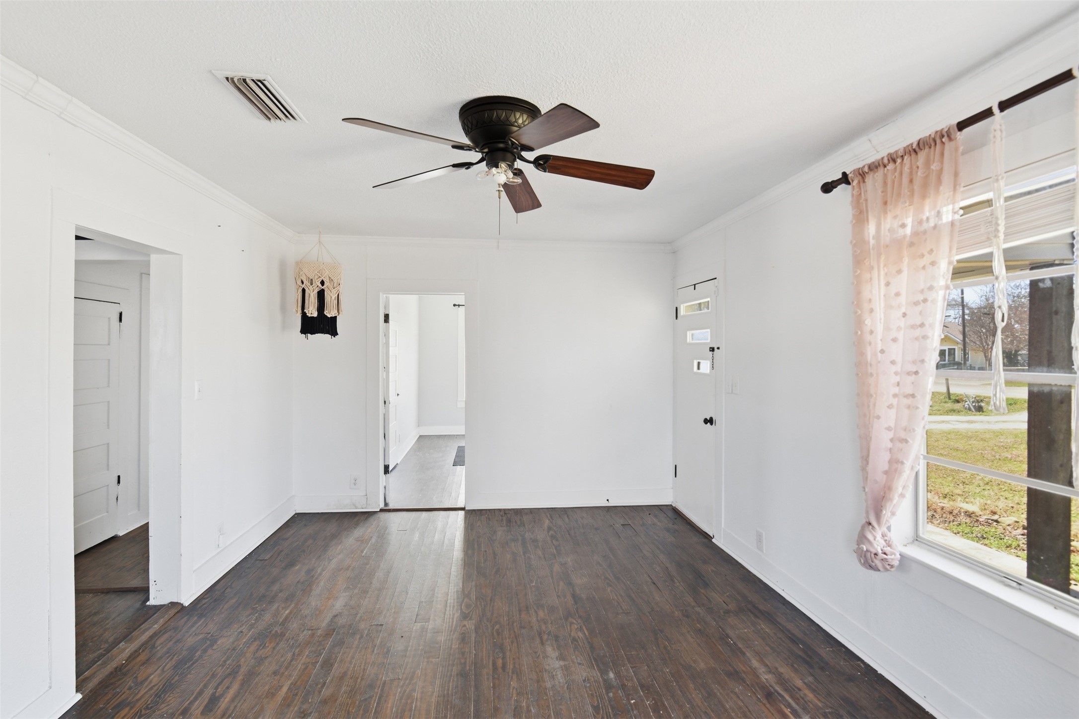 503 S Pearl Street Trenton TX 75490