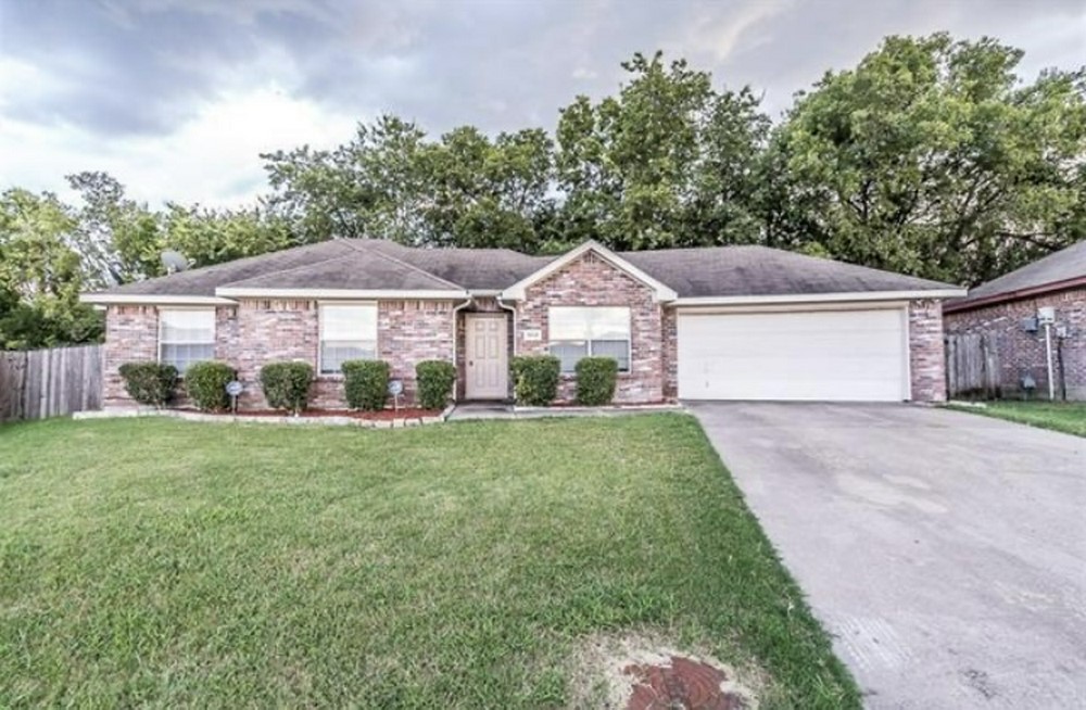 1512 Killdee Court Desoto TX 75115