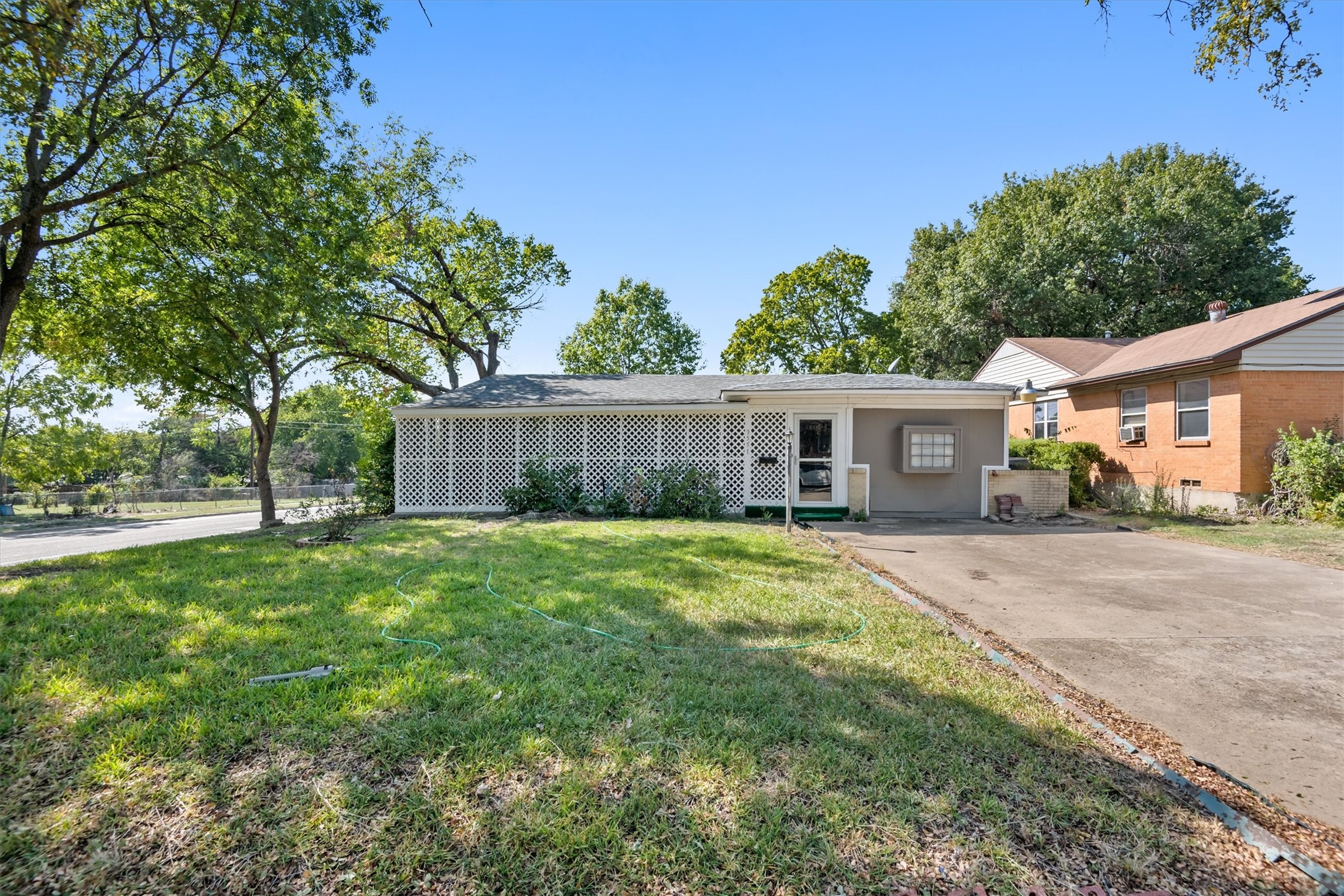 3551 Utah Avenue Dallas TX 75216