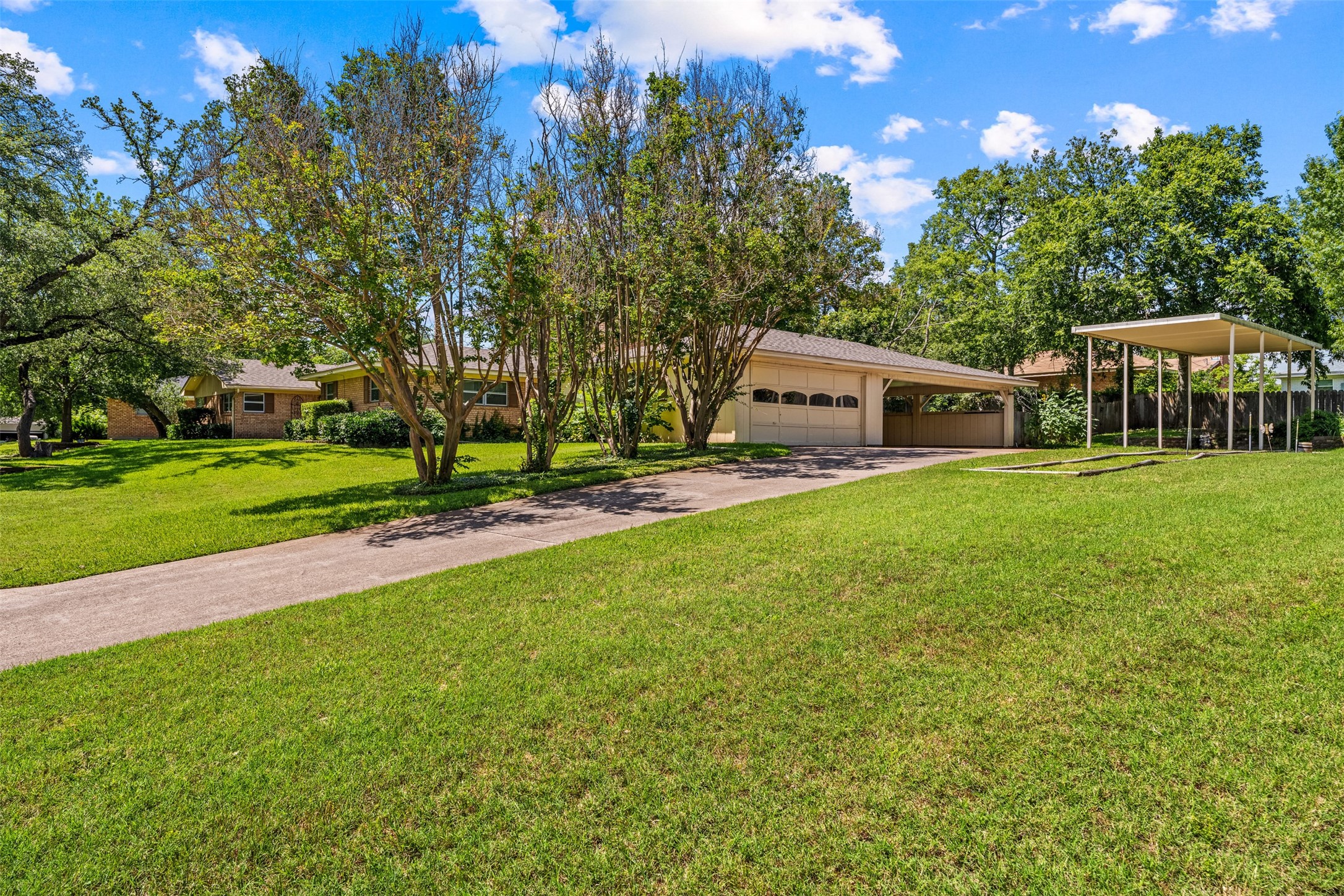 708 Topeka Drive Woodway TX 76712