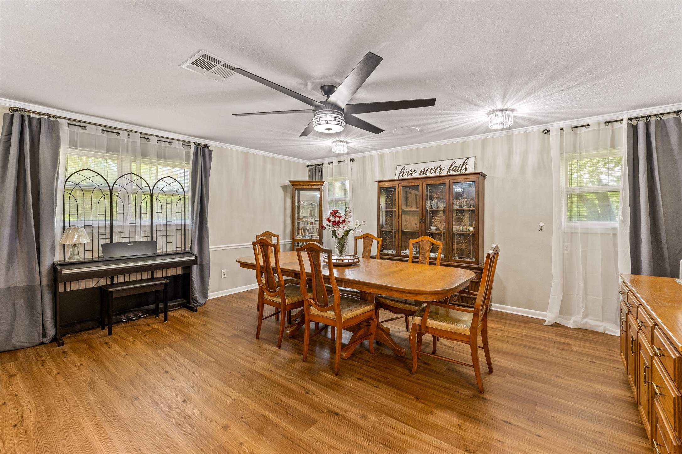 708 Topeka Drive Woodway TX 76712