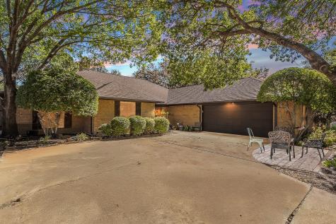 5004 Lake View Circle North Richland Hills TX 76180