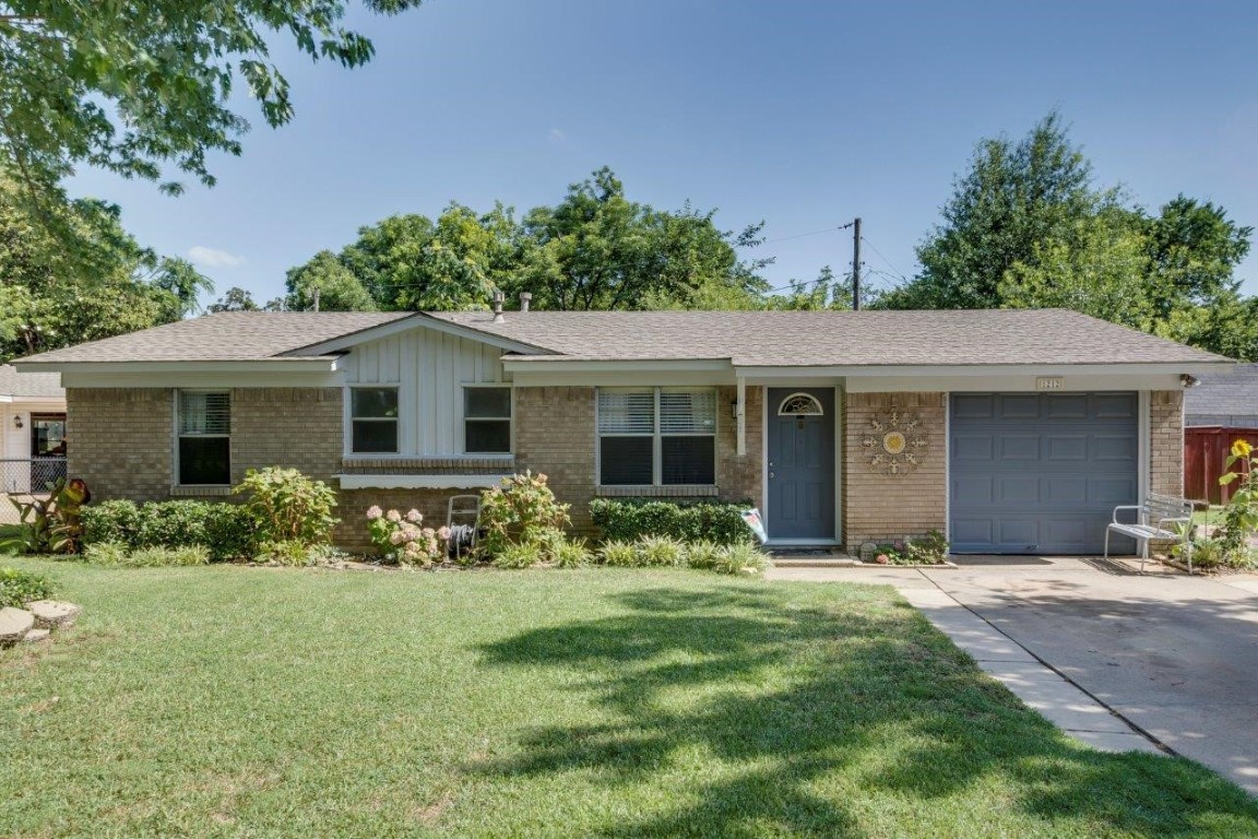 1212 Olen Lane Bedford TX 76022