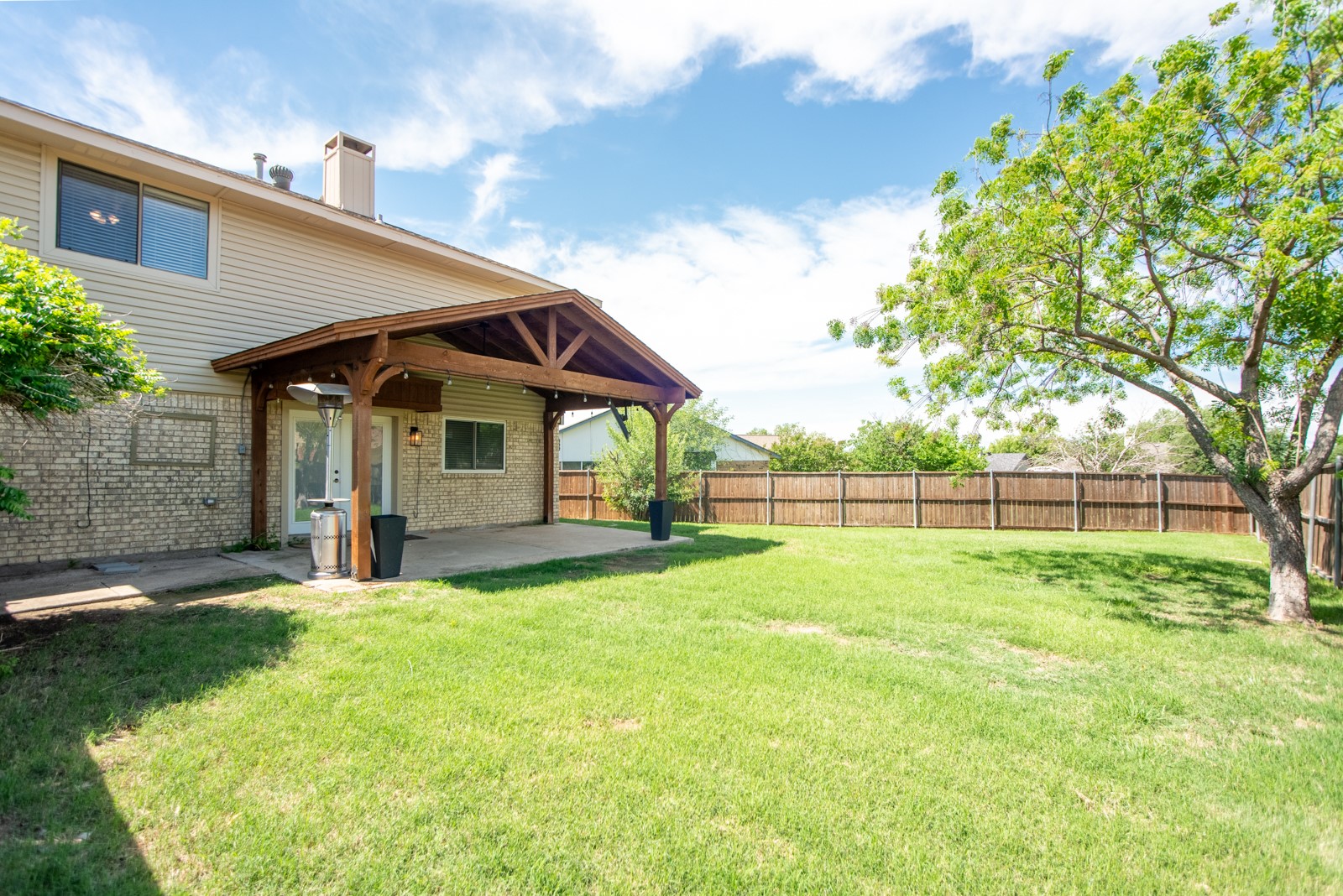 2621 Carmel Circle Carrollton TX 75006