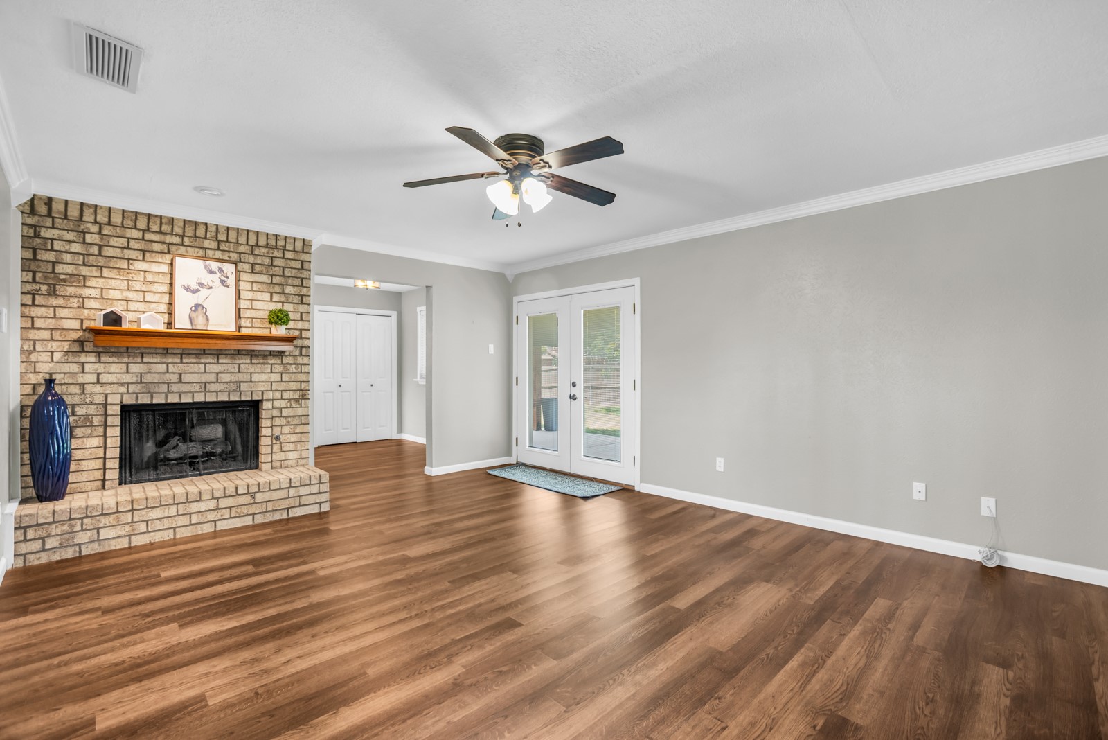 2621 Carmel Circle Carrollton TX 75006