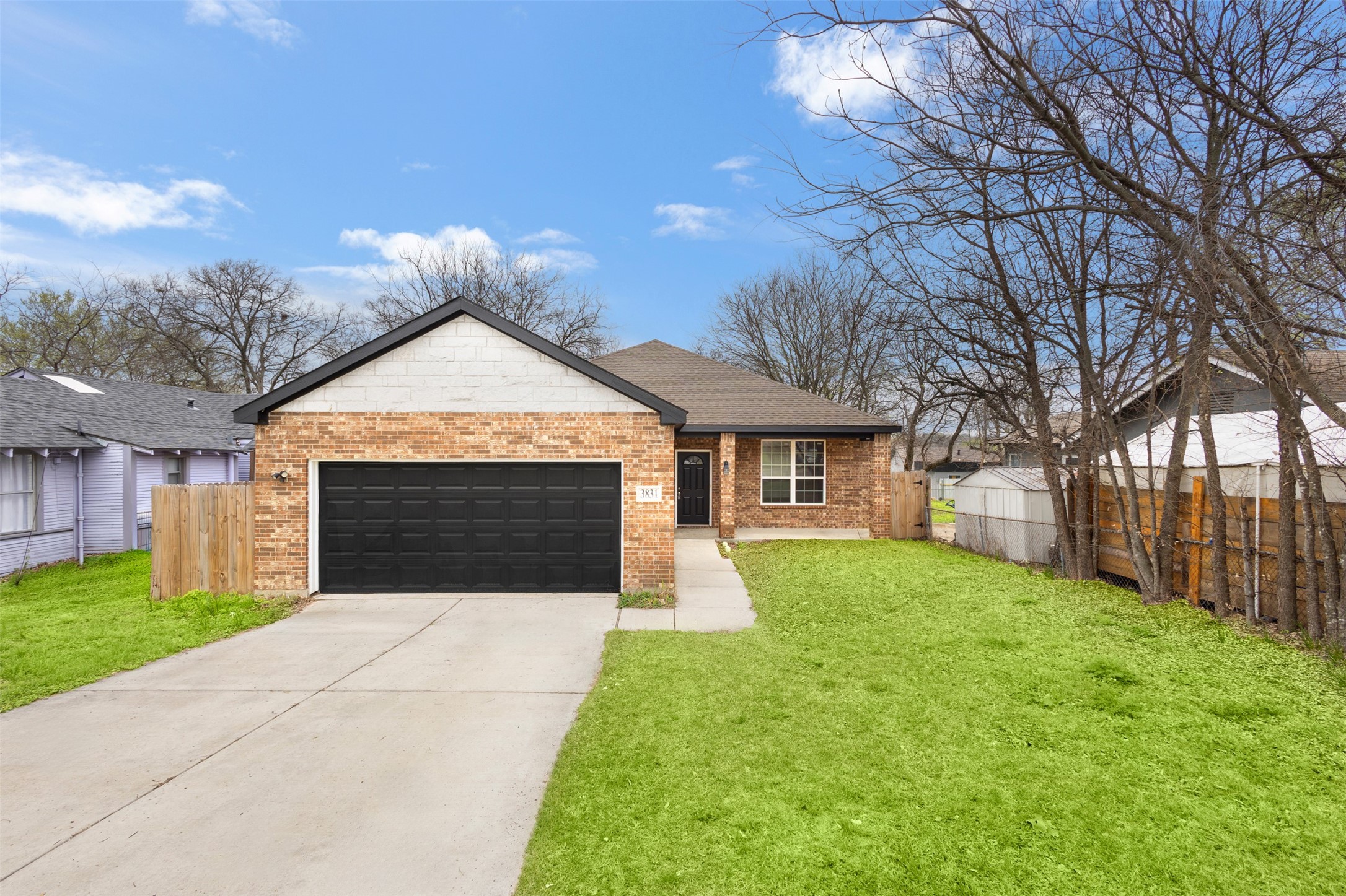 3831 Opal Avenue Dallas TX 75216