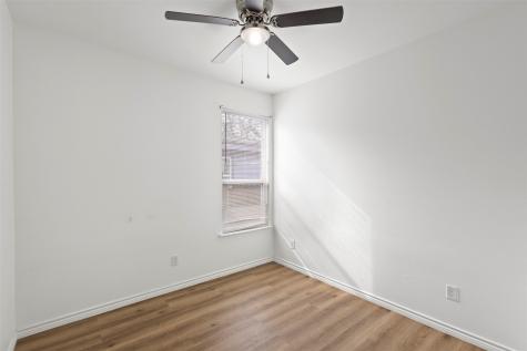 3831 Opal Avenue Dallas TX 75216