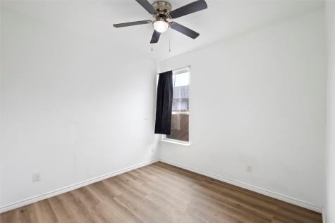 3831 Opal Avenue Dallas TX 75216
