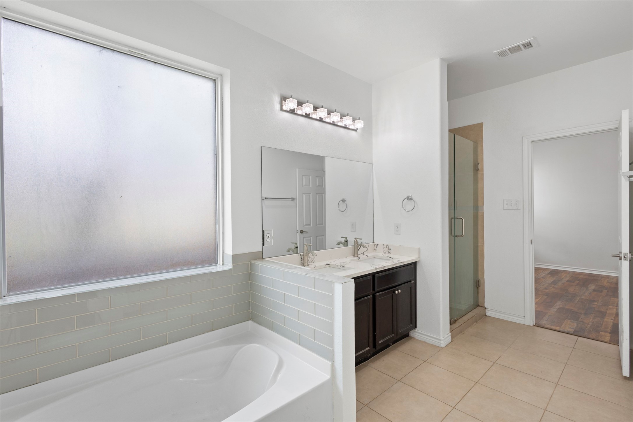 3831 Opal Avenue Dallas TX 75216