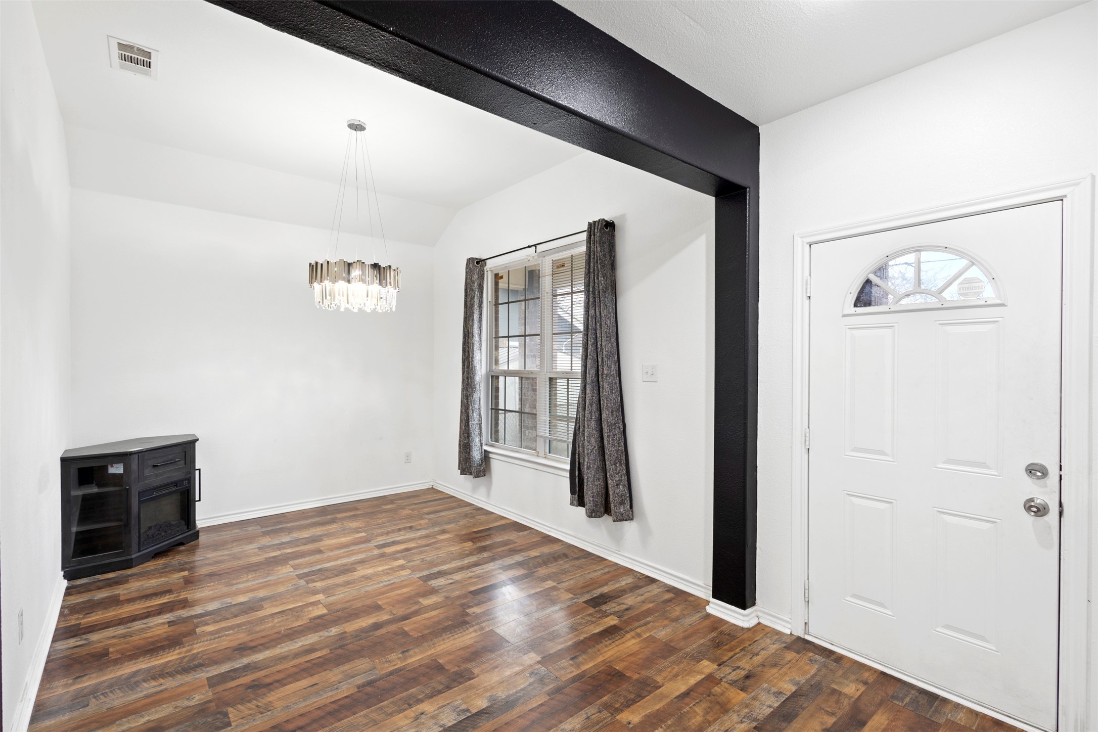 3831 Opal Avenue Dallas TX 75216