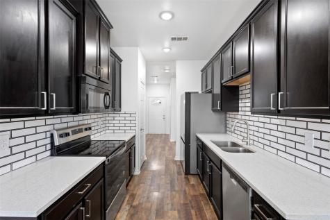 3831 Opal Avenue Dallas TX 75216