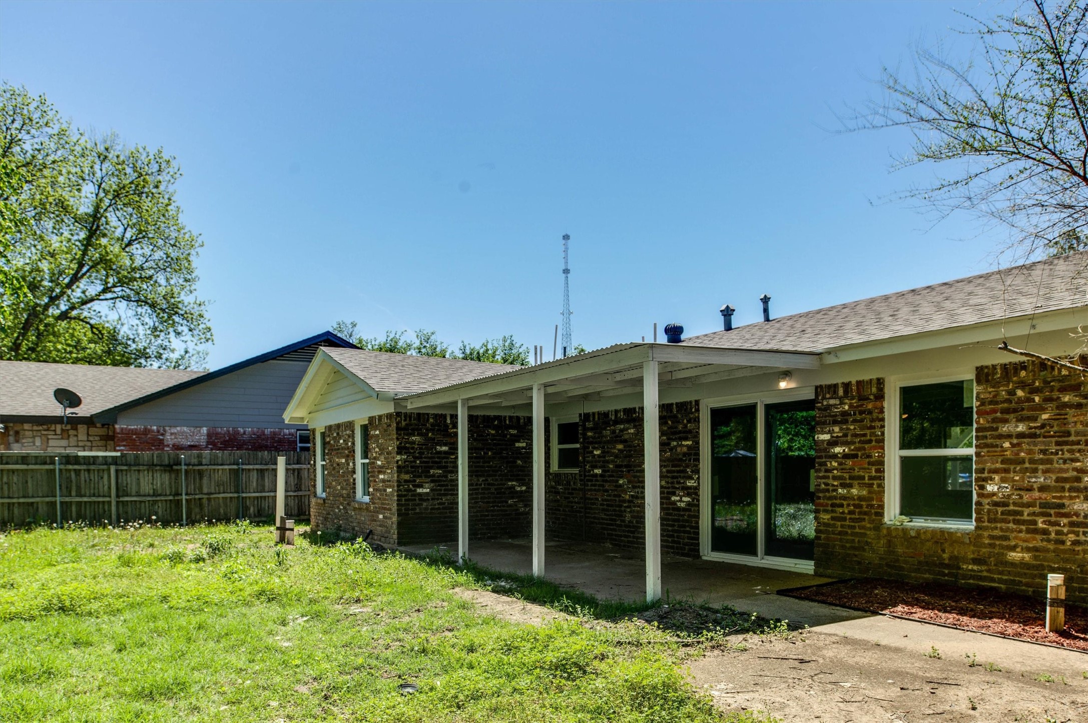 4208 Ashmore Drive North Richland Hills TX 76180