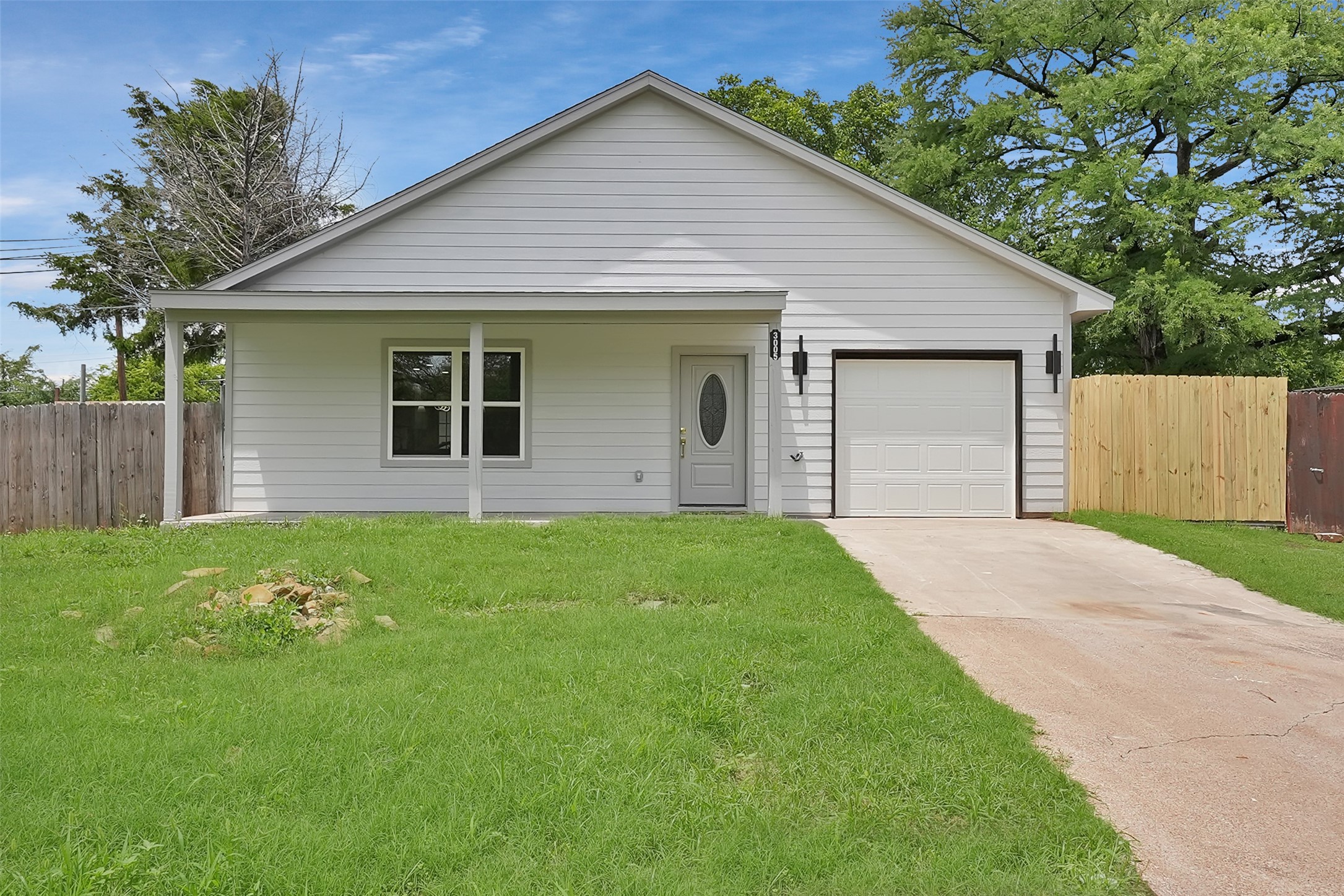 3005 N Glen Garden Drive Fort Worth TX 76119