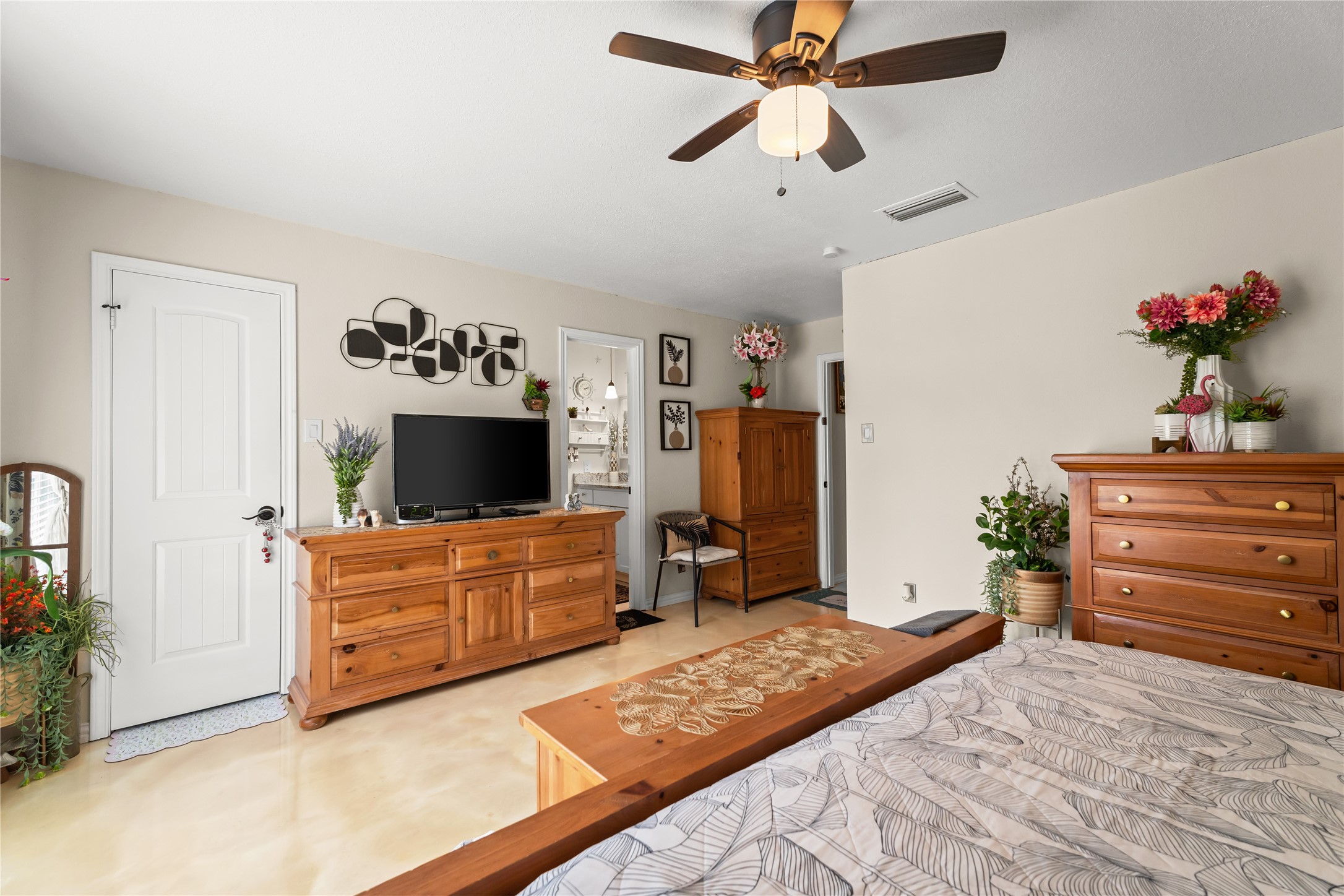 1813 Cripple Creek Drive Garland TX 75041