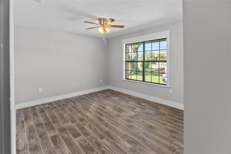 412 N Pearson Street Godley TX 76044
