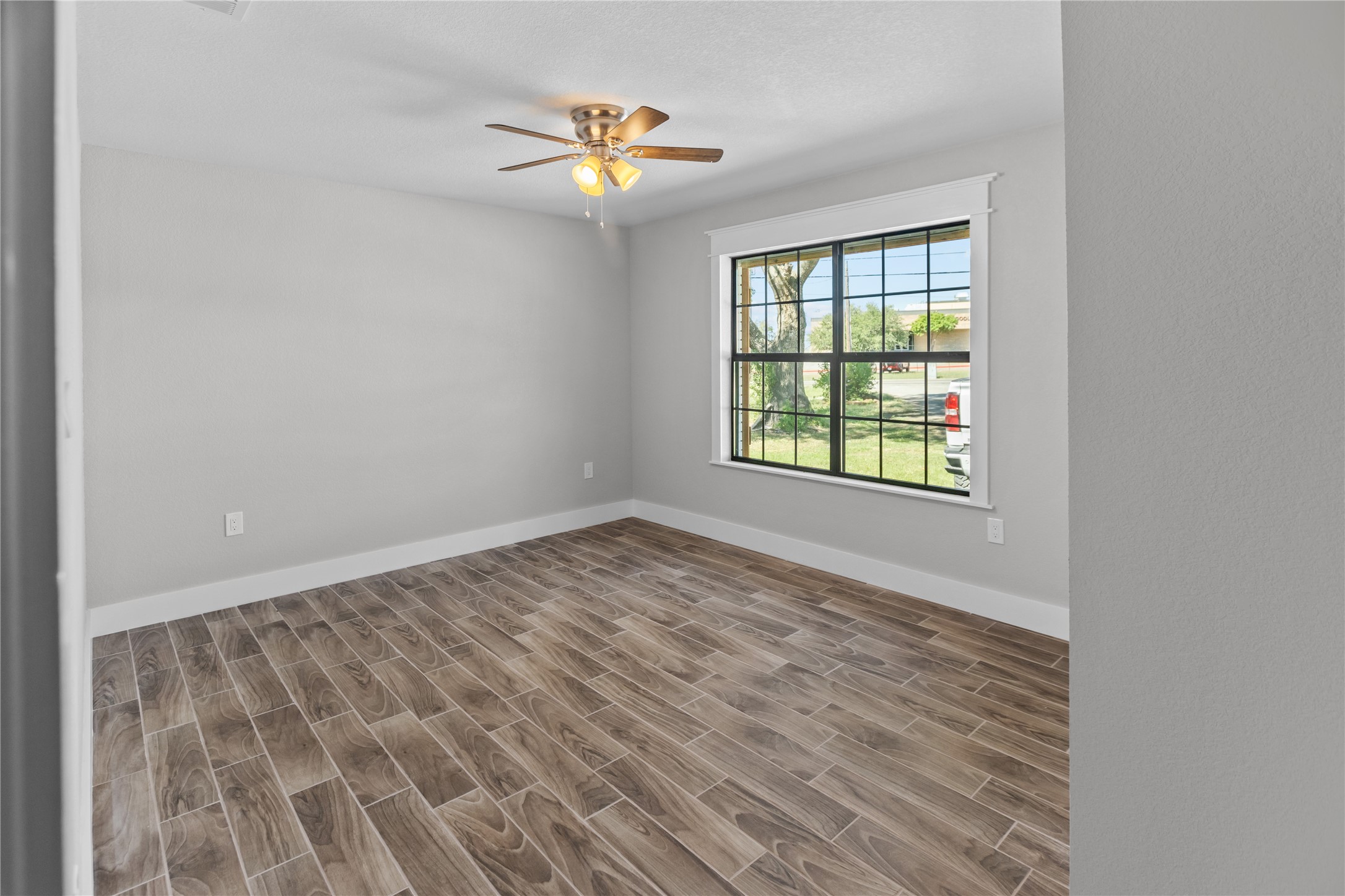 412 N Pearson Street Godley TX 76044