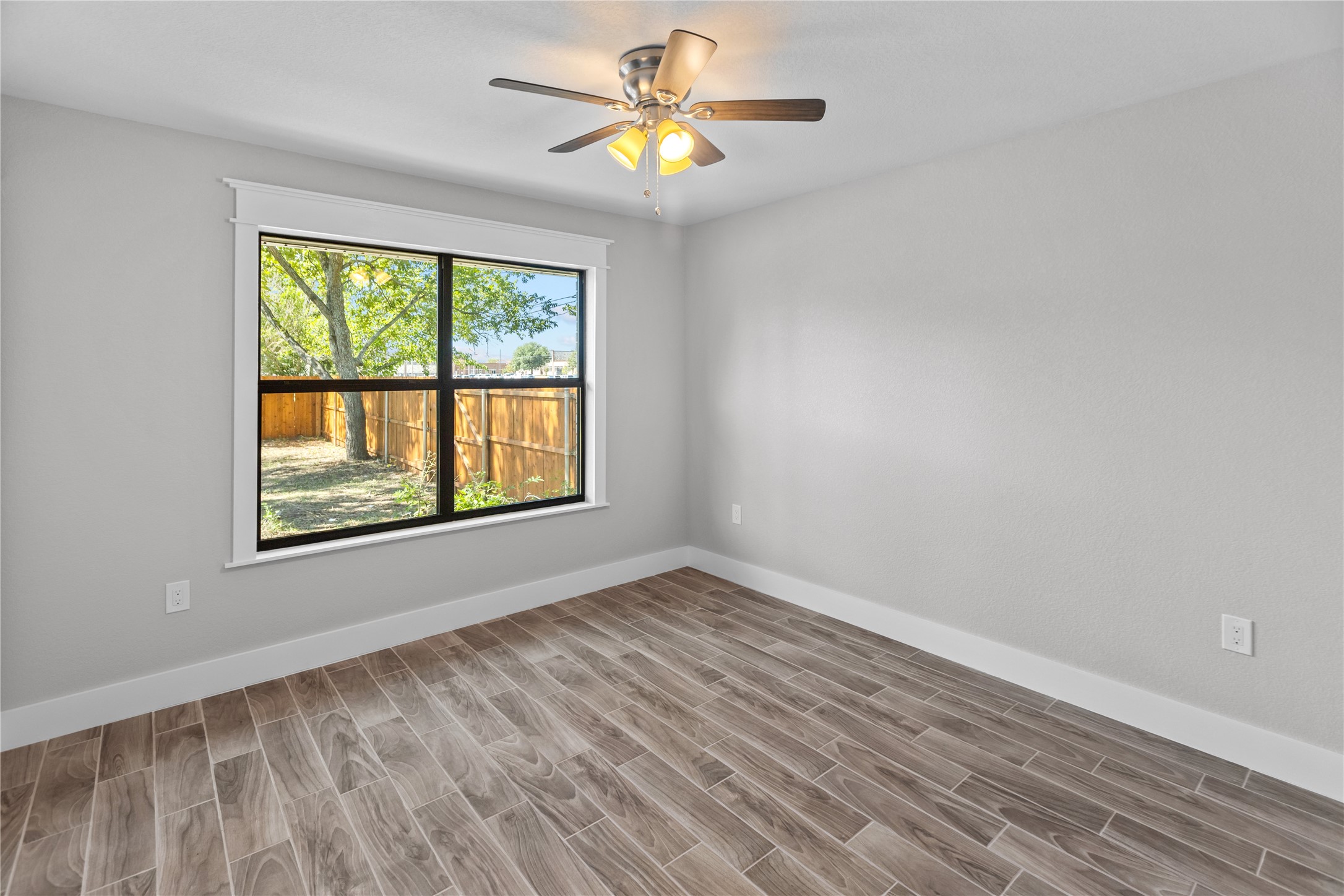 412 N Pearson Street Godley TX 76044