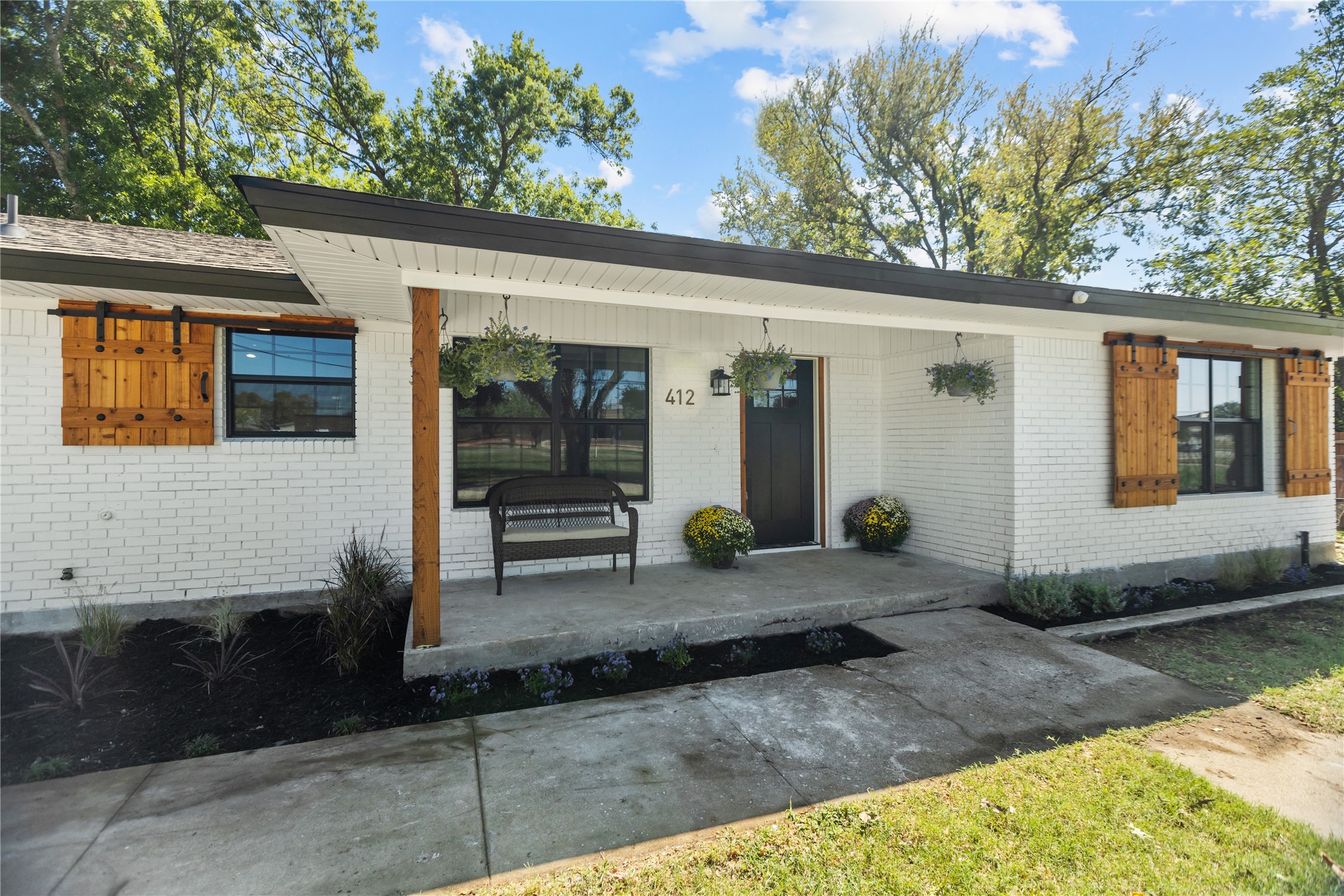 412 N Pearson Street Godley TX 76044