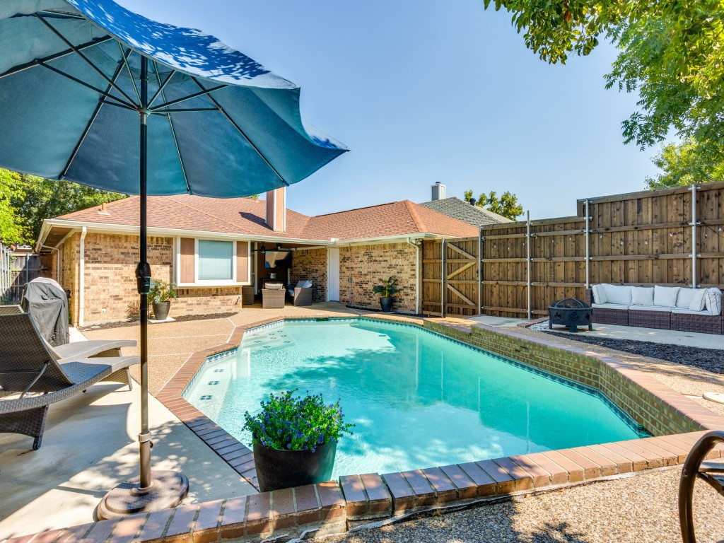 5107 Lee Hutson Lane Sachse TX 75048