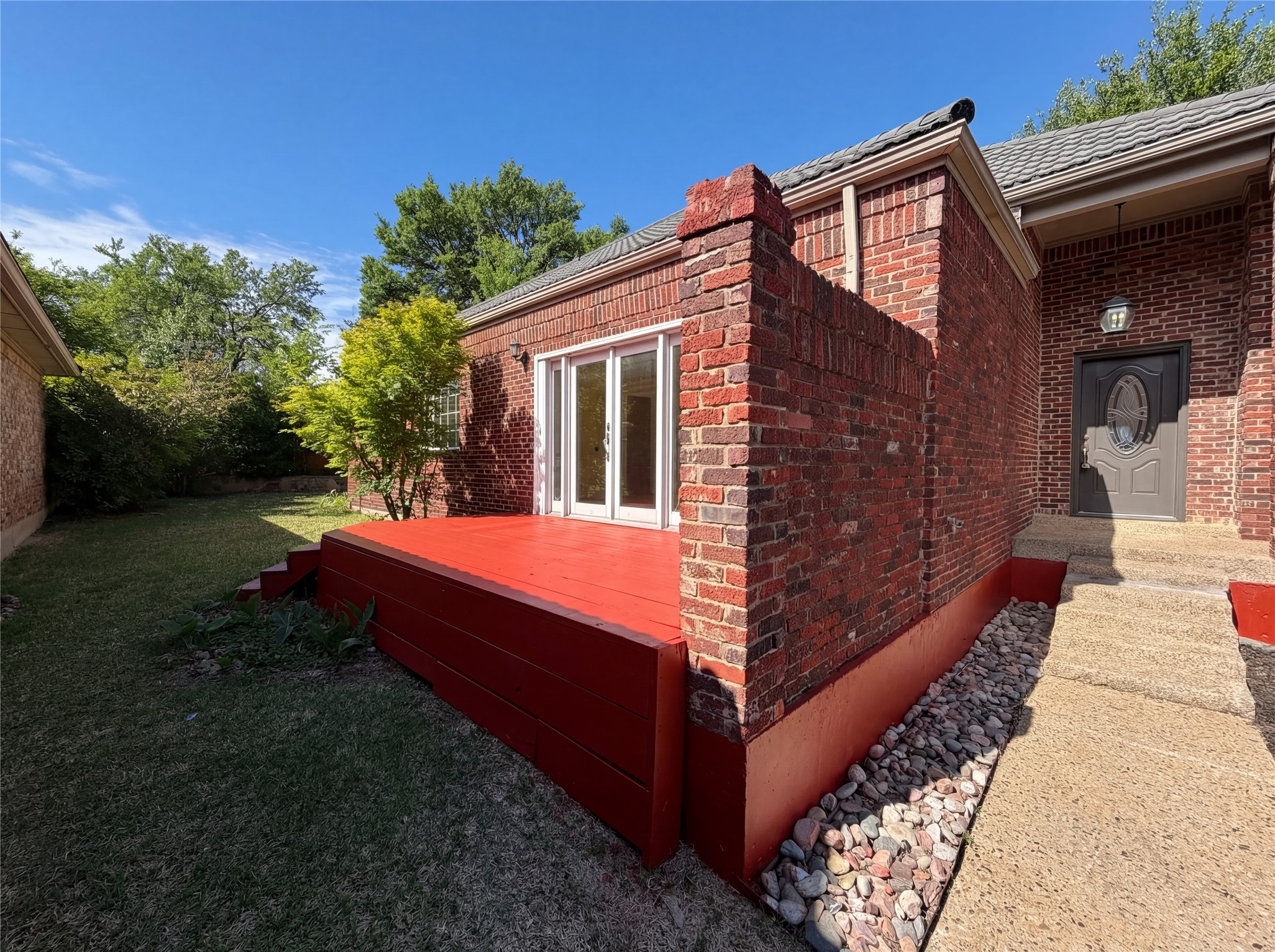 1708 Crockett Circle Irving TX 75038