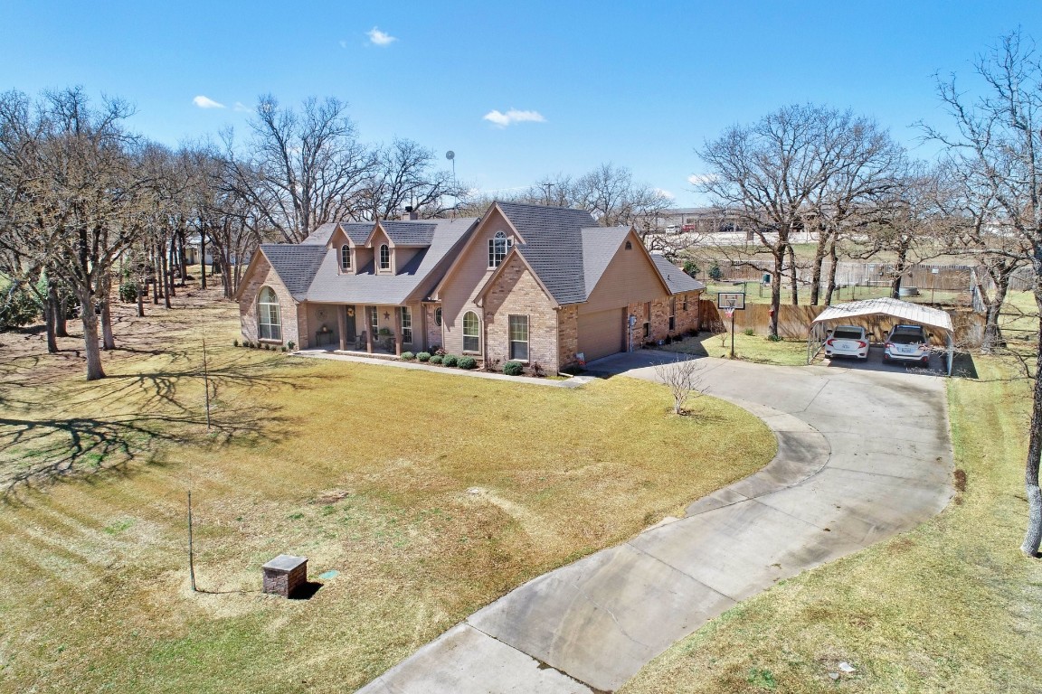 154 Hedges Circle Weatherford TX 76085