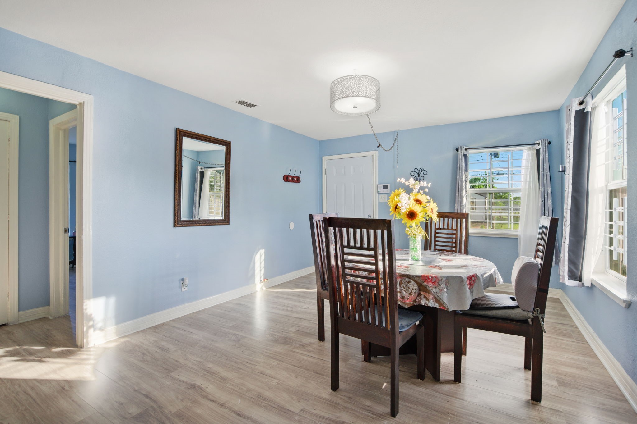 3068 Sunnyvale Street Dallas TX 75216